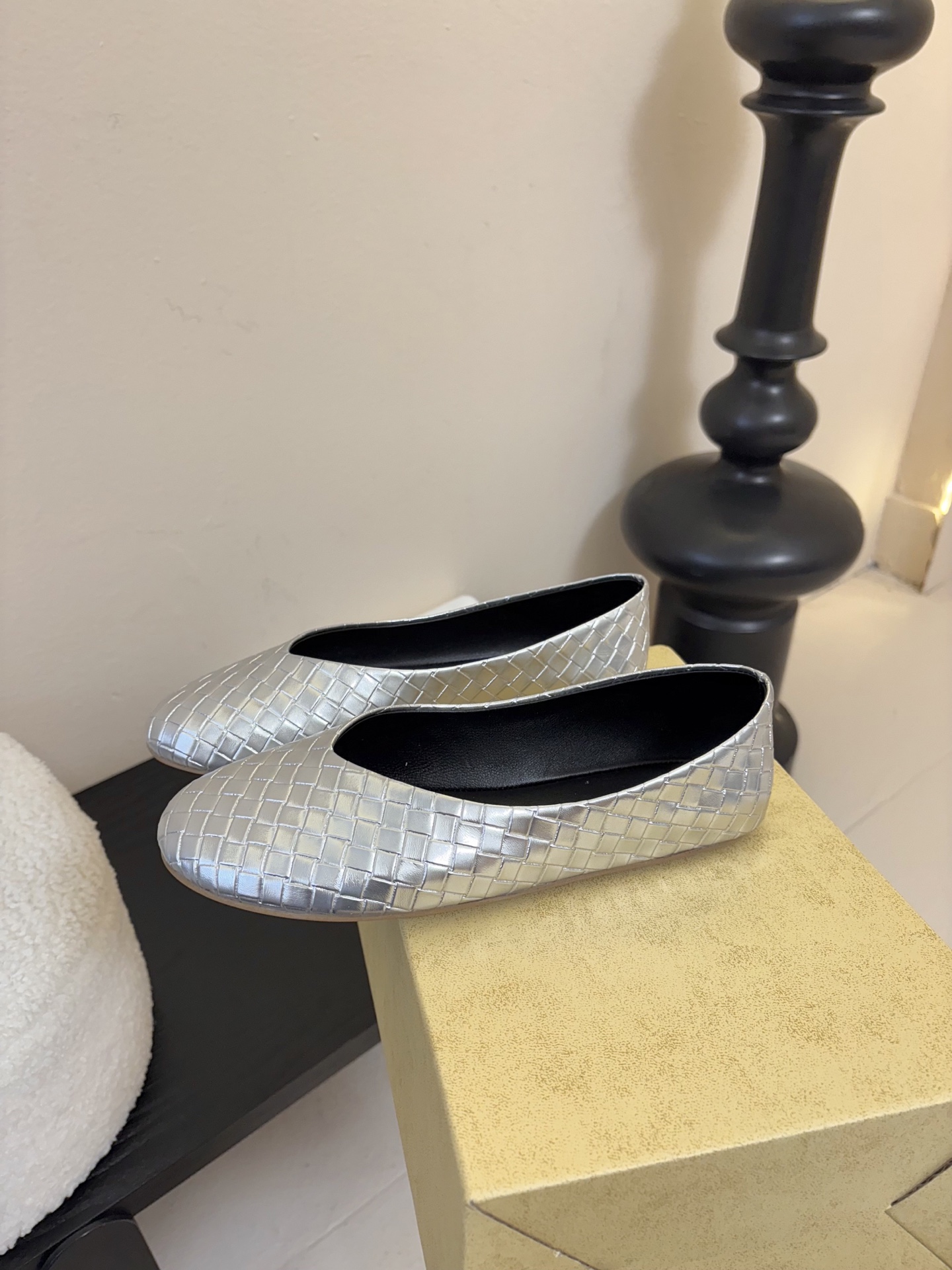 The ro*26早春新款玛丽珍平底单鞋跳舞鞋奶奶鞋！很少会看到一款跳舞鞋会做到这么精细、而且对脚的包容