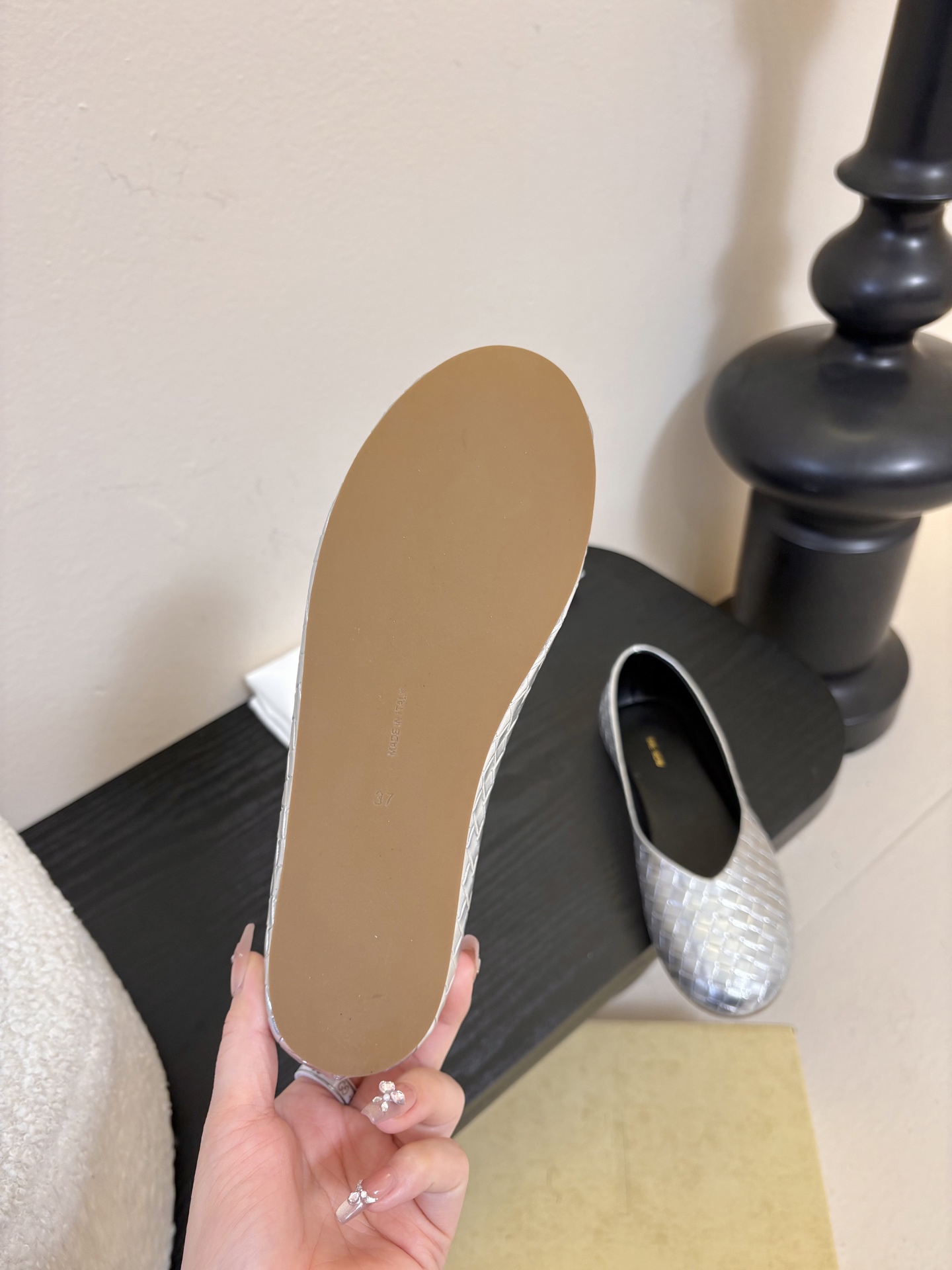 The ro*26早春新款玛丽珍平底单鞋跳舞鞋奶奶鞋！很少会看到一款跳舞鞋会做到这么精细、而且对脚的包容