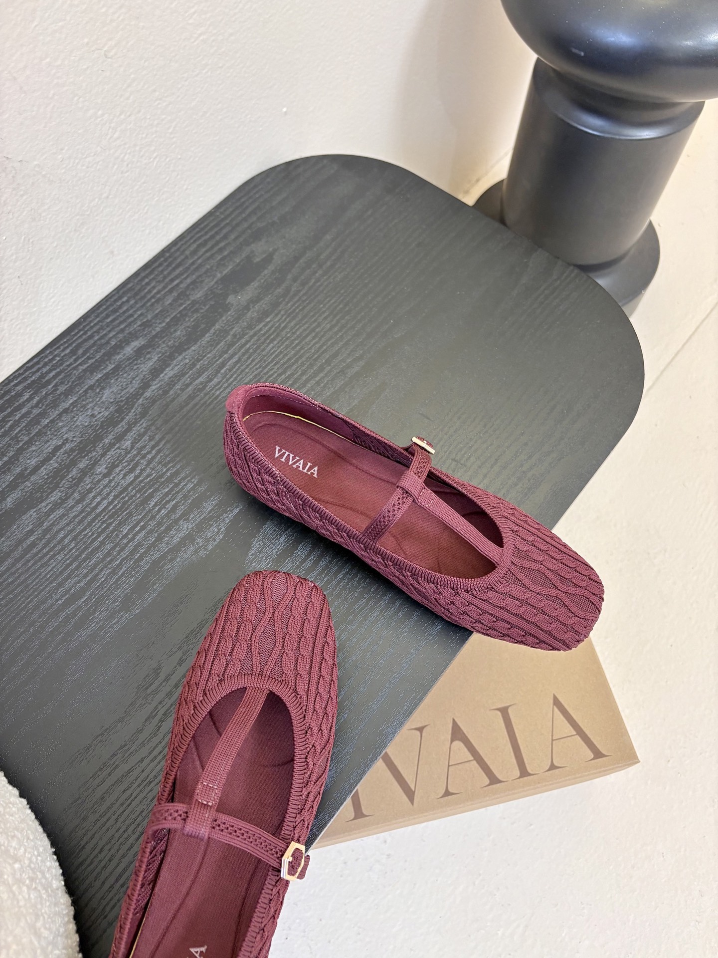 Vivai*25ss 针织风平底鞋玛丽珍鞋单鞋用针织面料，鞋面有麻花纹理，轻便又有弹性，脚感像穿袜子一样