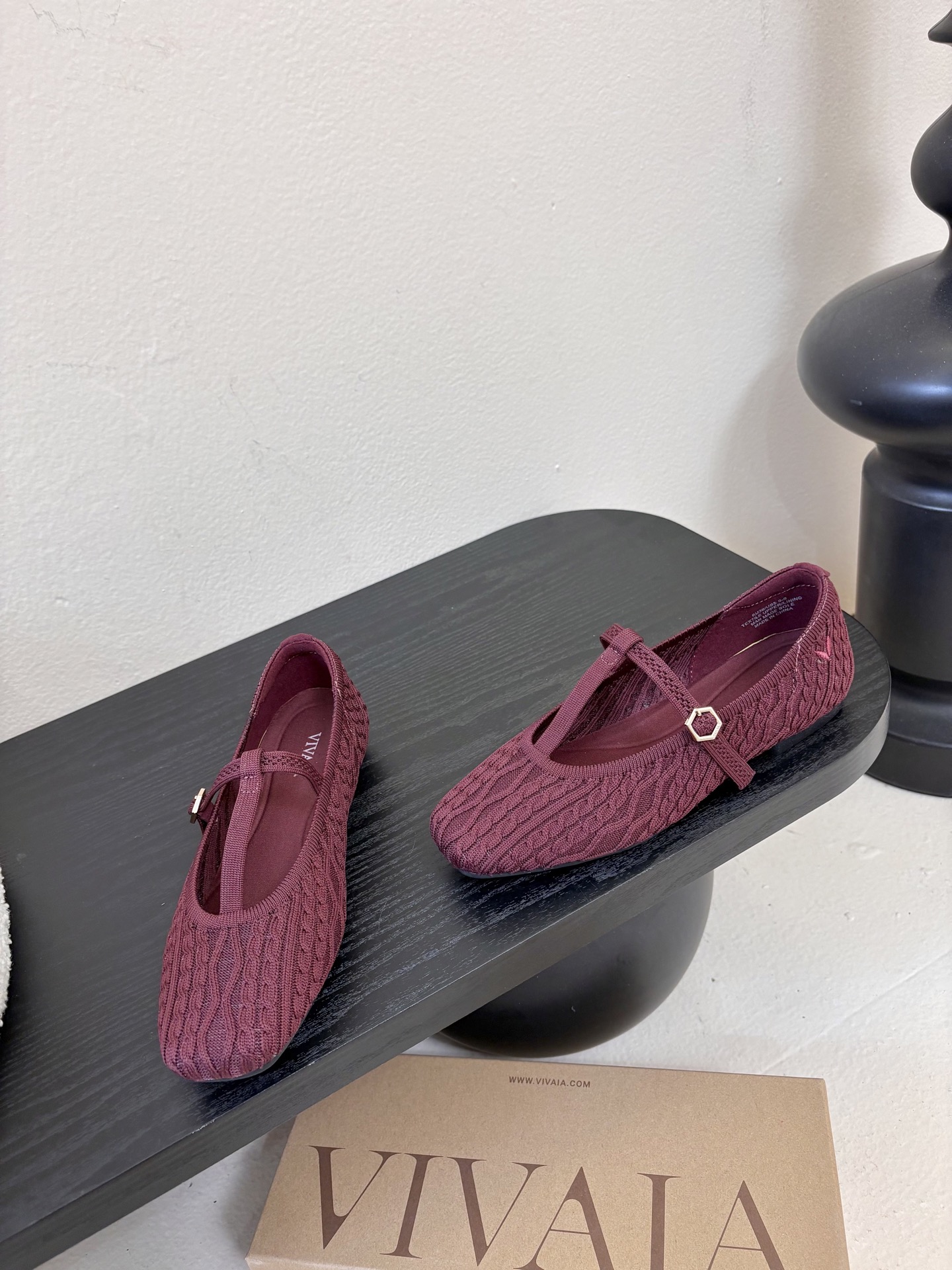Vivai*25ss 针织风平底鞋玛丽珍鞋单鞋用针织面料，鞋面有麻花纹理，轻便又有弹性，脚感像穿袜子一样