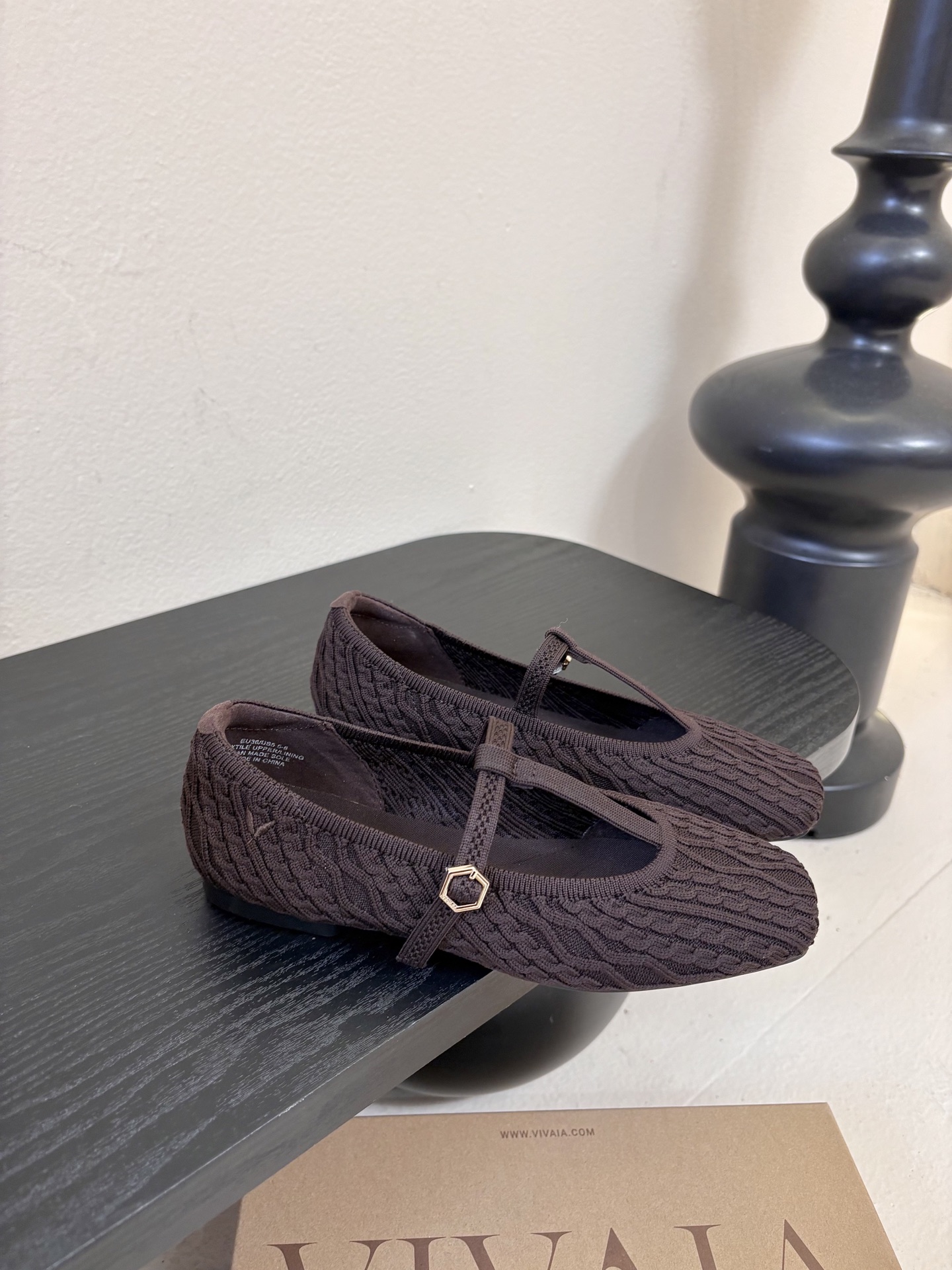 Vivai*25ss 针织风平底鞋玛丽珍鞋单鞋用针织面料，鞋面有麻花纹理，轻便又有弹性，脚感像穿袜子一样