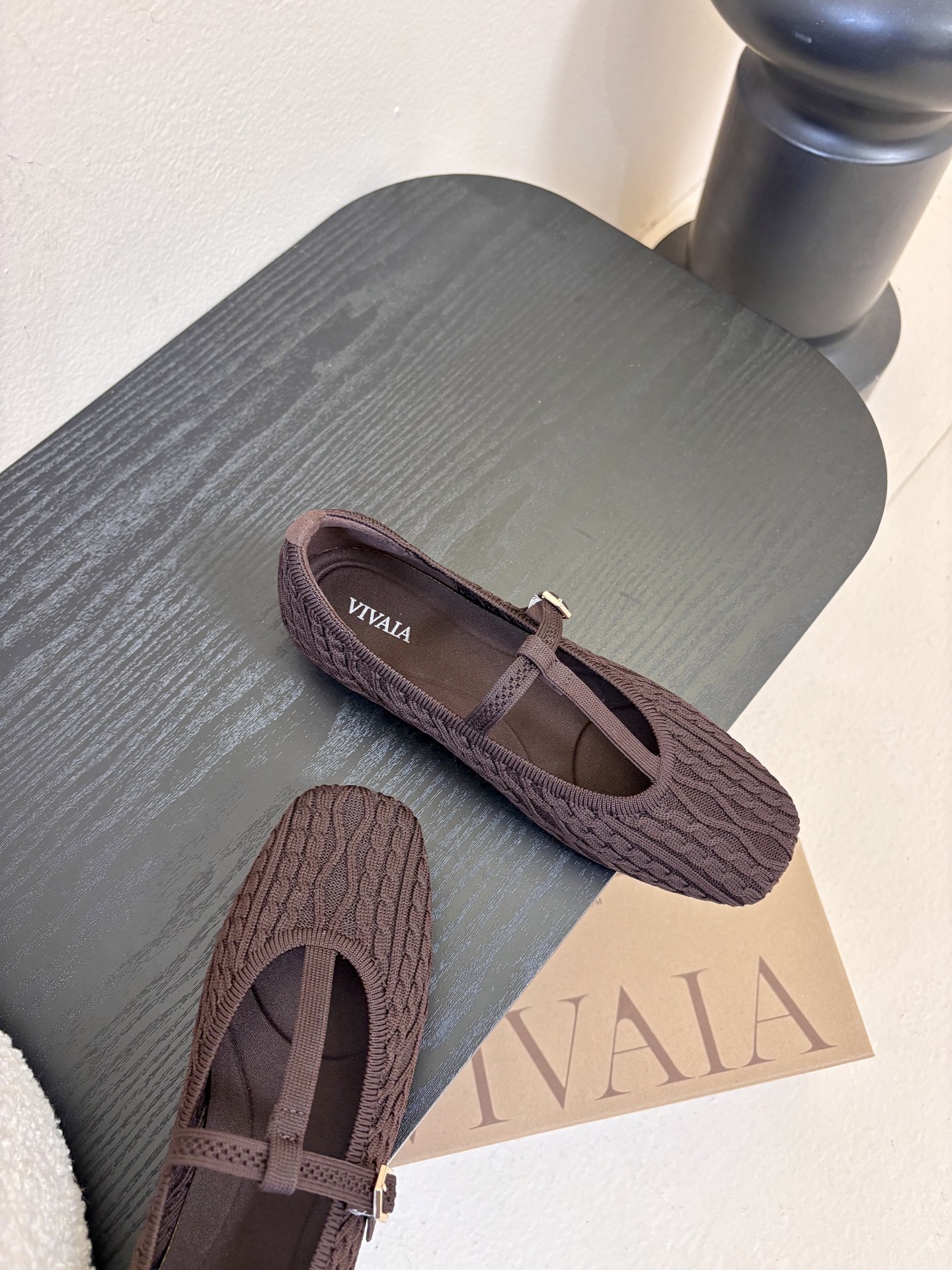 Vivai*25ss 针织风平底鞋玛丽珍鞋单鞋用针织面料，鞋面有麻花纹理，轻便又有弹性，脚感像穿袜子一样