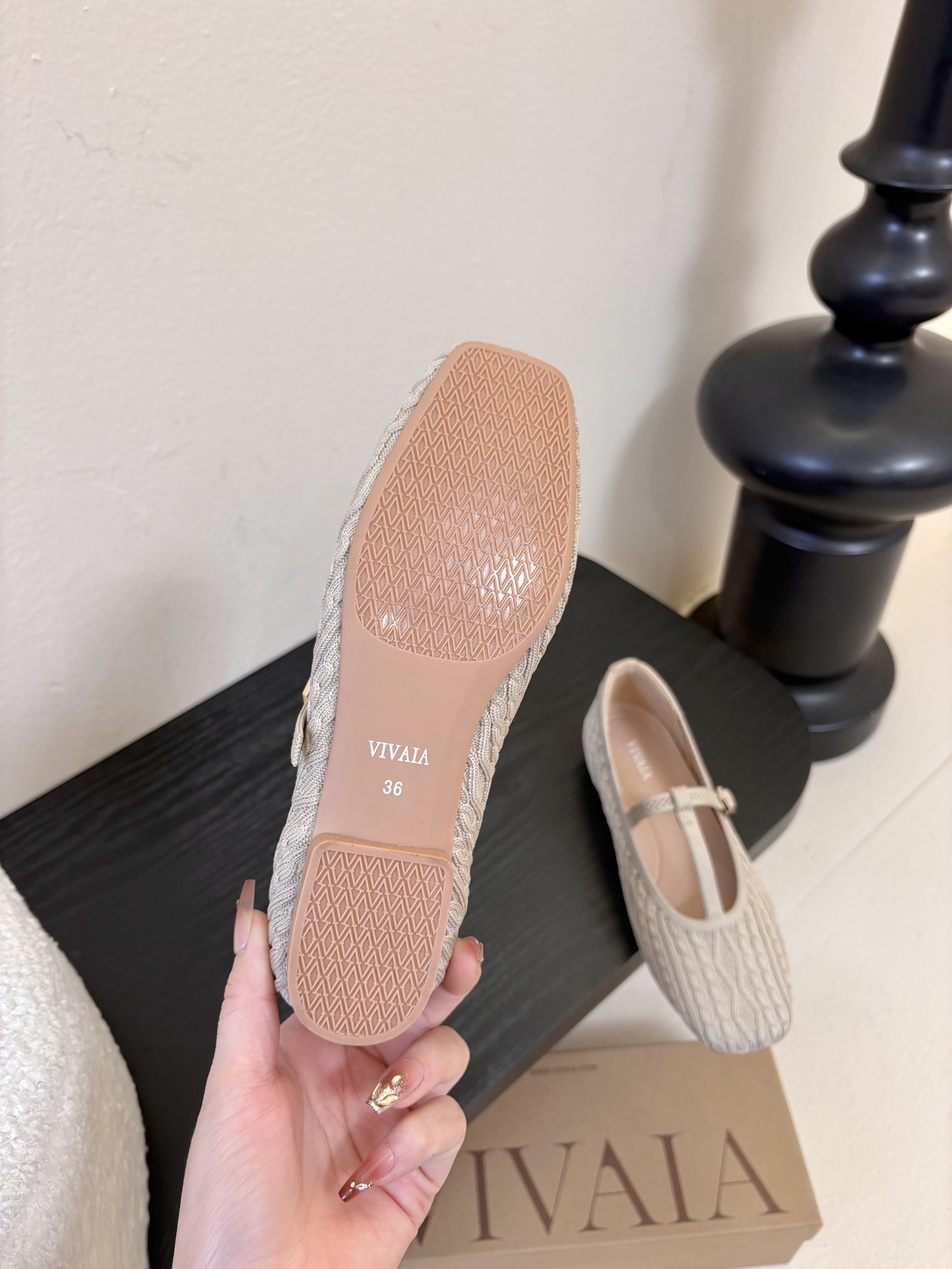 Vivai*25ss 针织风平底鞋玛丽珍鞋单鞋用针织面料，鞋面有麻花纹理，轻便又有弹性，脚感像穿袜子一样