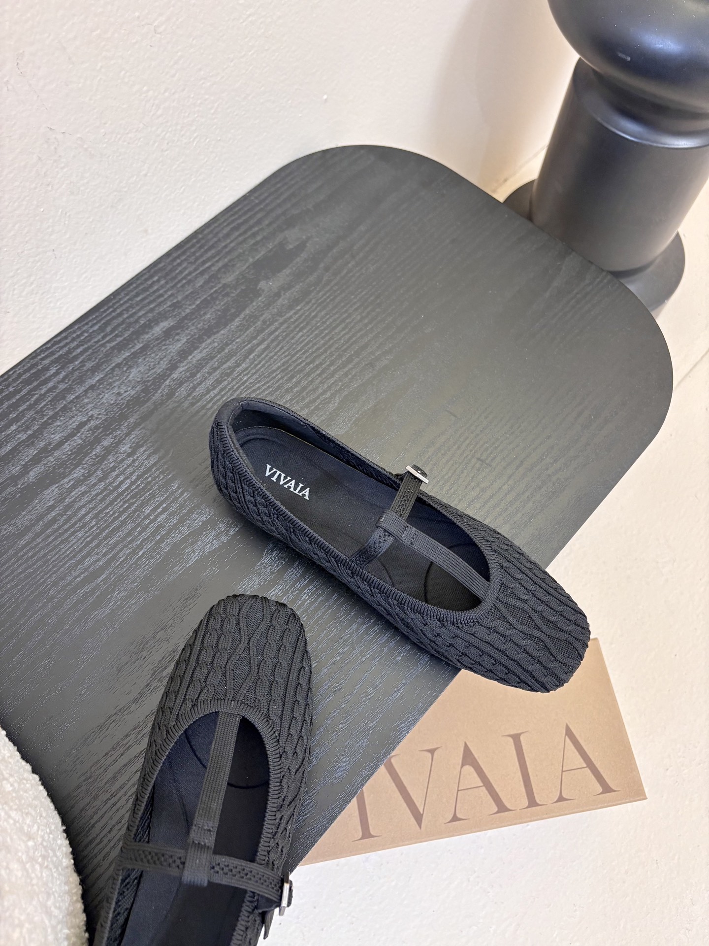 Vivai*25ss 针织风平底鞋玛丽珍鞋单鞋用针织面料，鞋面有麻花纹理，轻便又有弹性，脚感像穿袜子一样