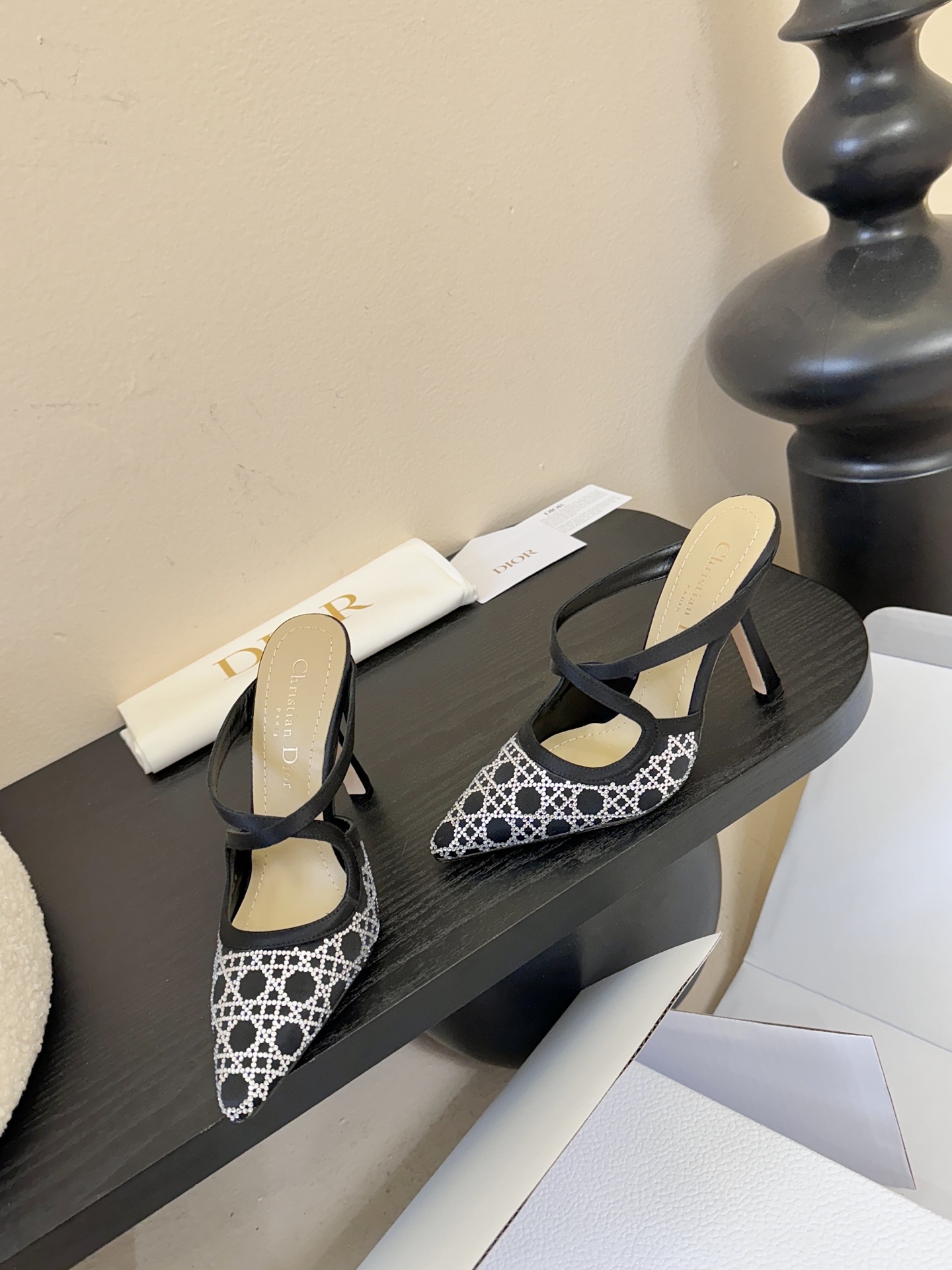 Dio* CD迪奥25ss春夏璀璨星河系列新品高跟鞋网纱鞋面 搭配经典藤格纹水钻 blingbling地