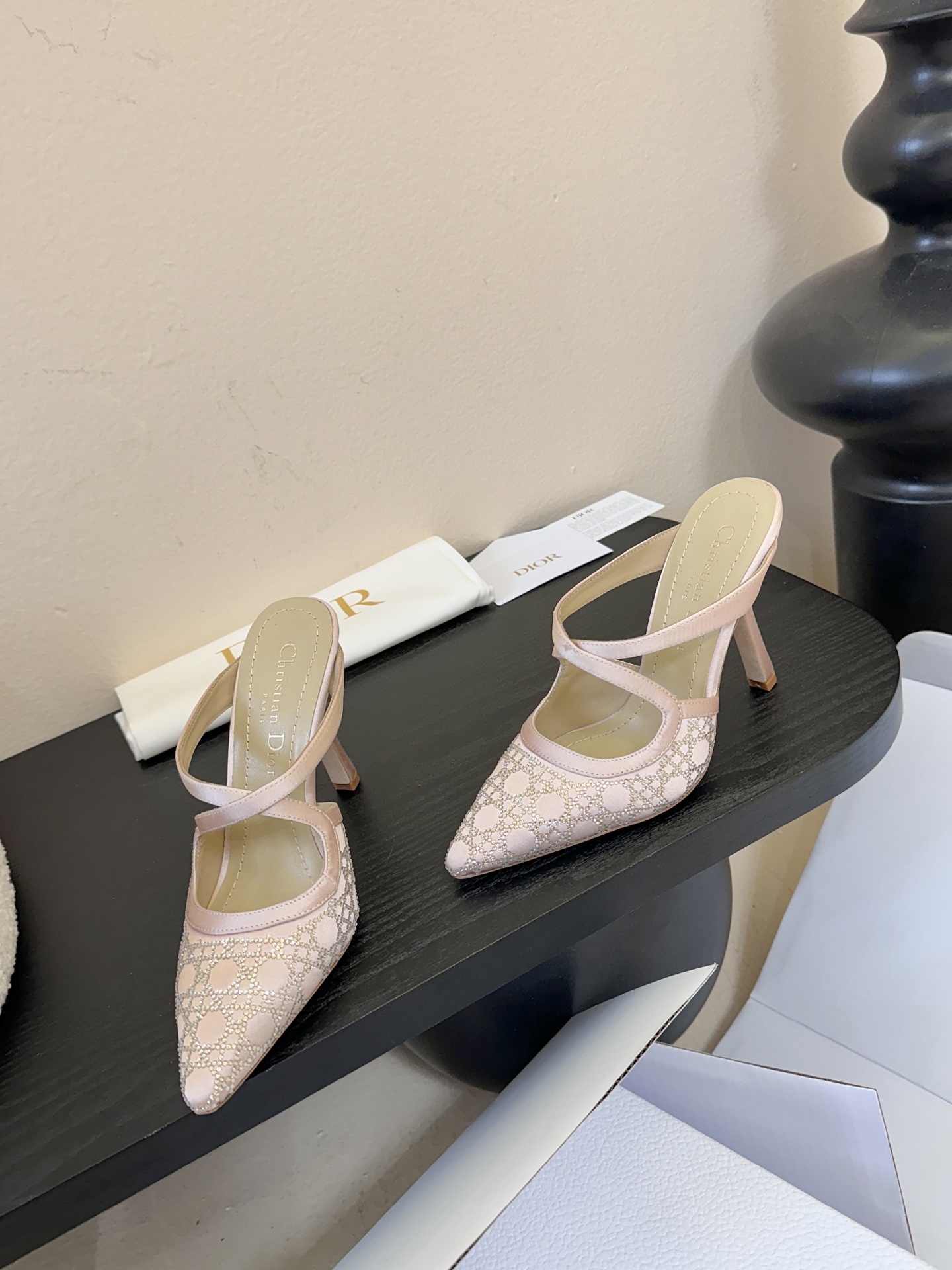 Dio* CD迪奥25ss春夏璀璨星河系列新品高跟鞋网纱鞋面 搭配经典藤格纹水钻 blingbling地