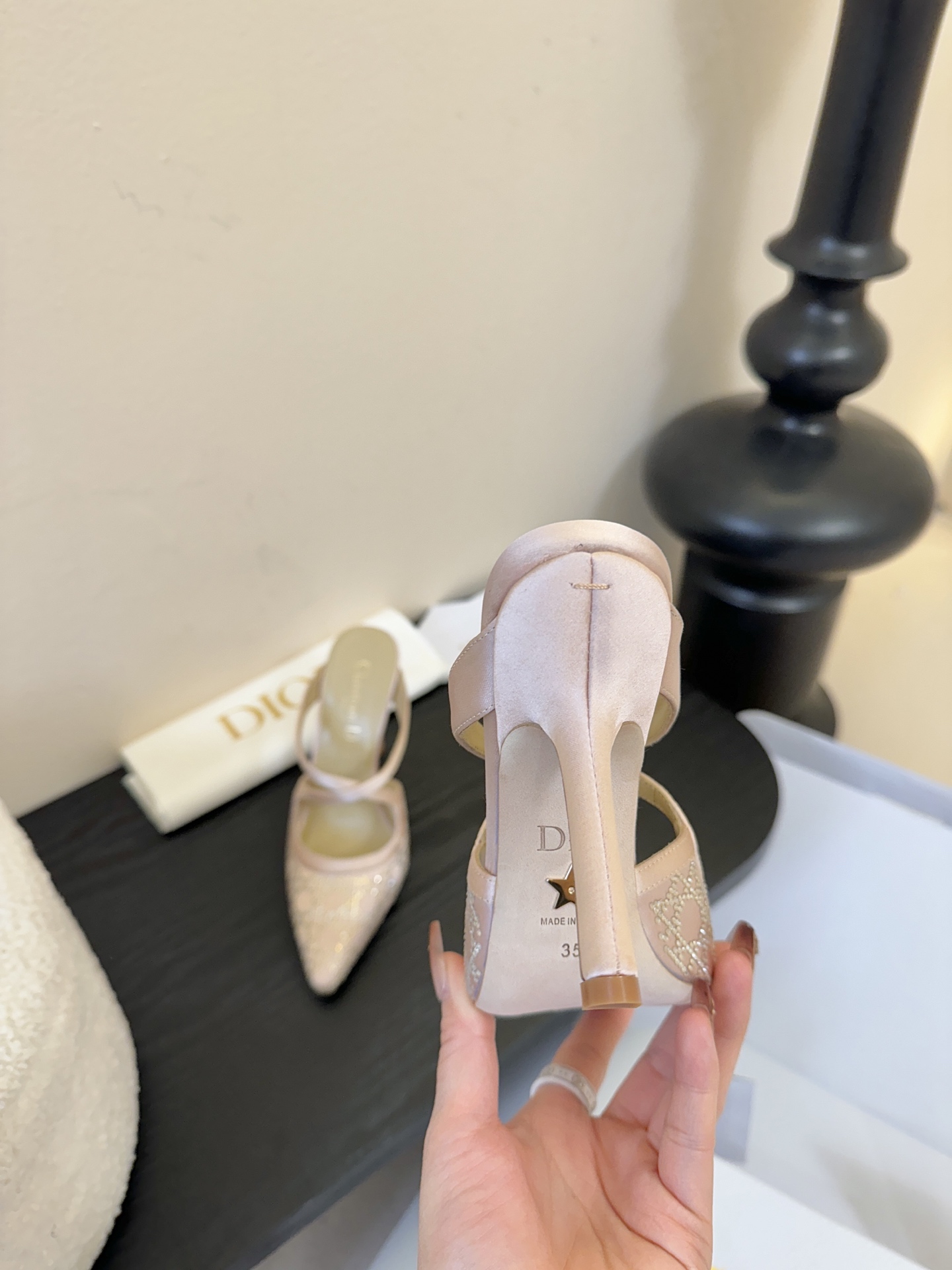 Dio* CD迪奥25ss春夏璀璨星河系列新品高跟鞋网纱鞋面 搭配经典藤格纹水钻 blingbling地