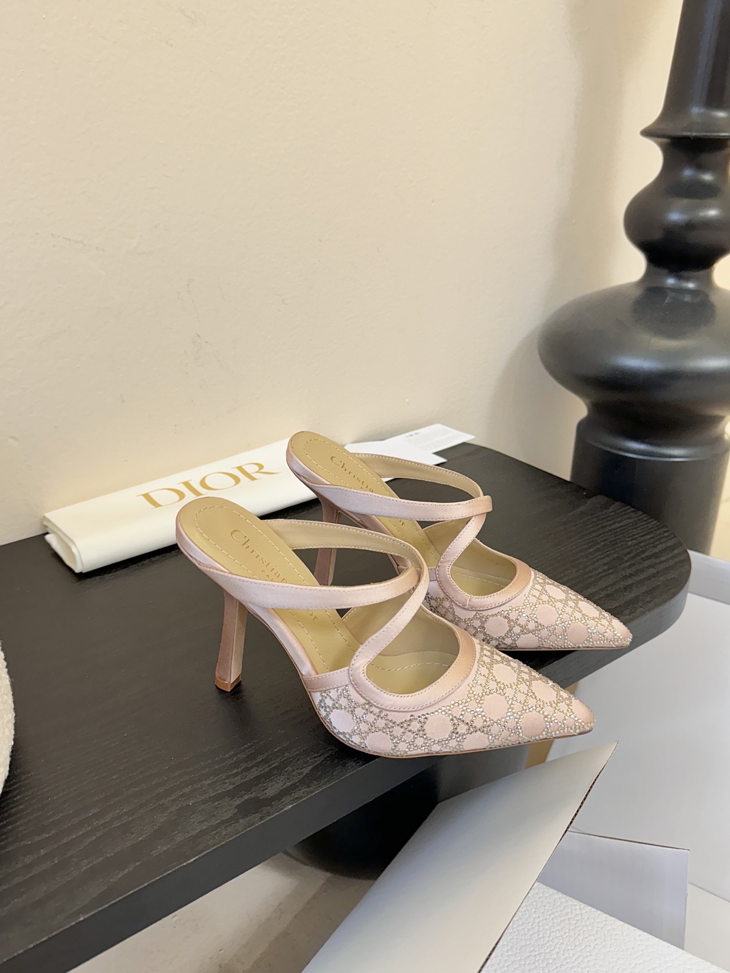 Dio* CD迪奥25ss春夏璀璨星河系列新品高跟鞋网纱鞋面 搭配经典藤格纹水钻 blingbling地