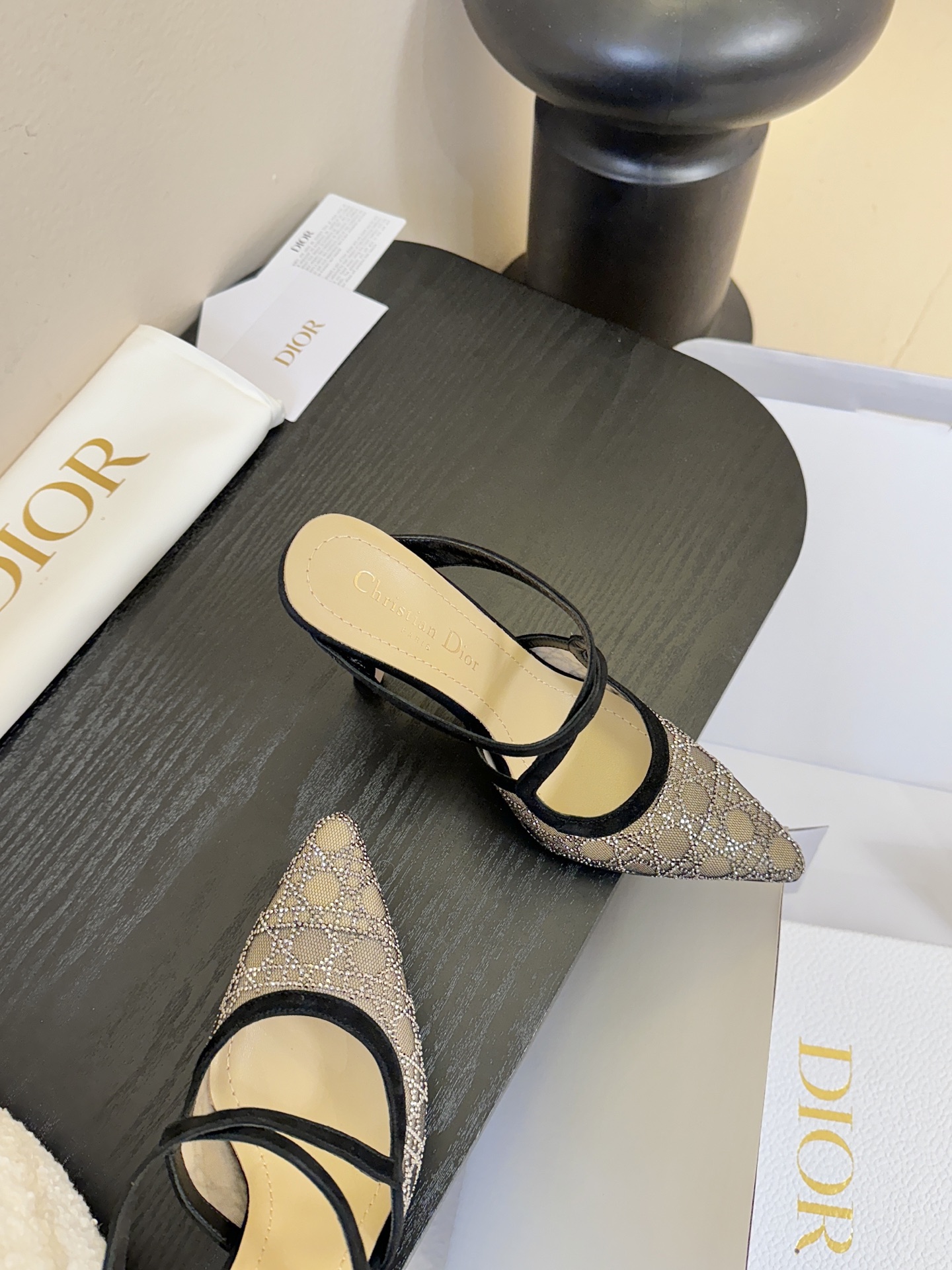 Dio* CD迪奥25ss春夏璀璨星河系列新品高跟鞋网纱鞋面 搭配经典藤格纹水钻 blingbling地