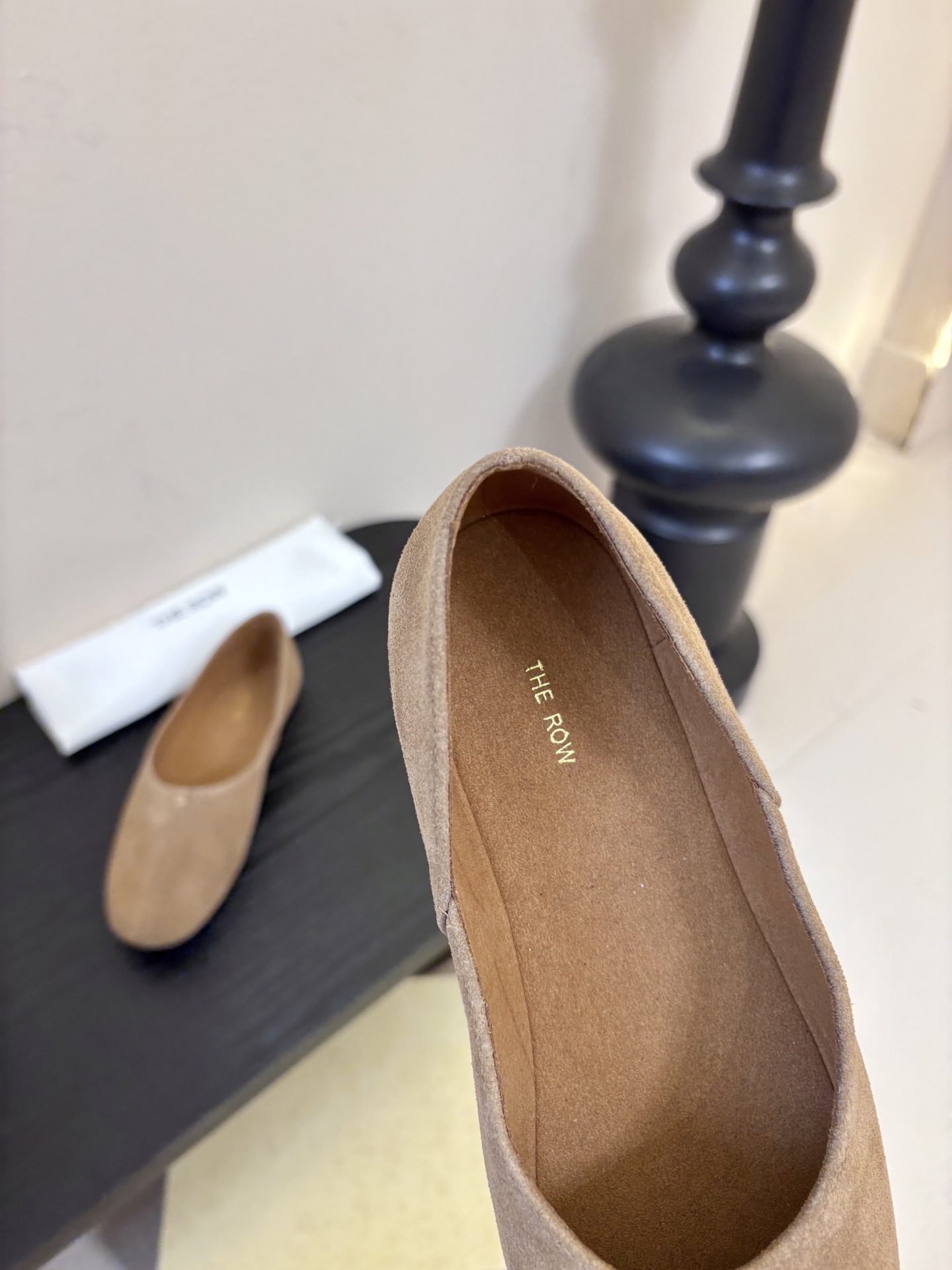 The ro*26早春新款玛丽珍平底单鞋跳舞鞋奶奶鞋！很少会看到一款跳舞鞋会做到这么精细、而且对脚的包容