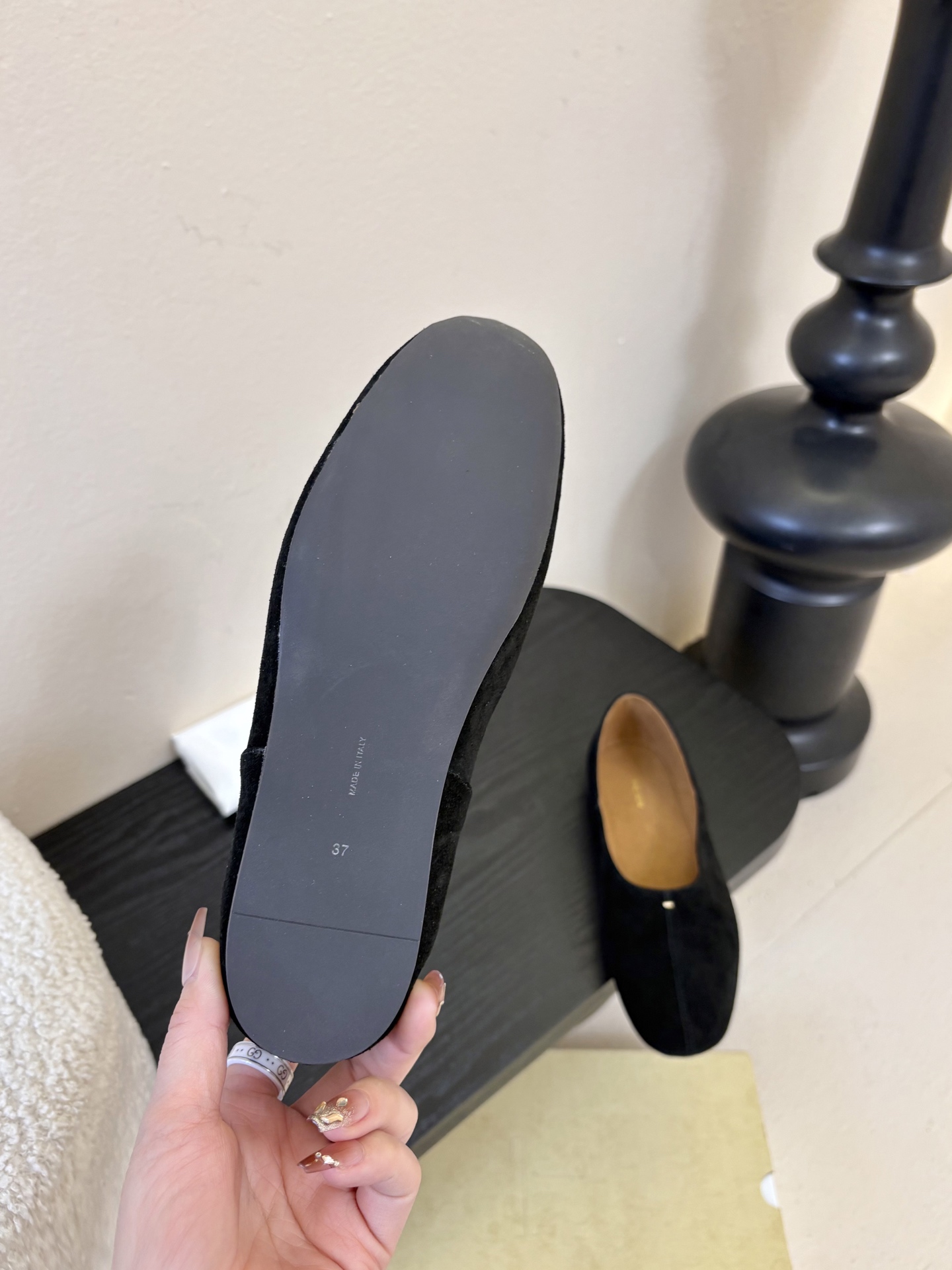 The ro*26早春新款玛丽珍平底单鞋跳舞鞋奶奶鞋！很少会看到一款跳舞鞋会做到这么精细、而且对脚的包容