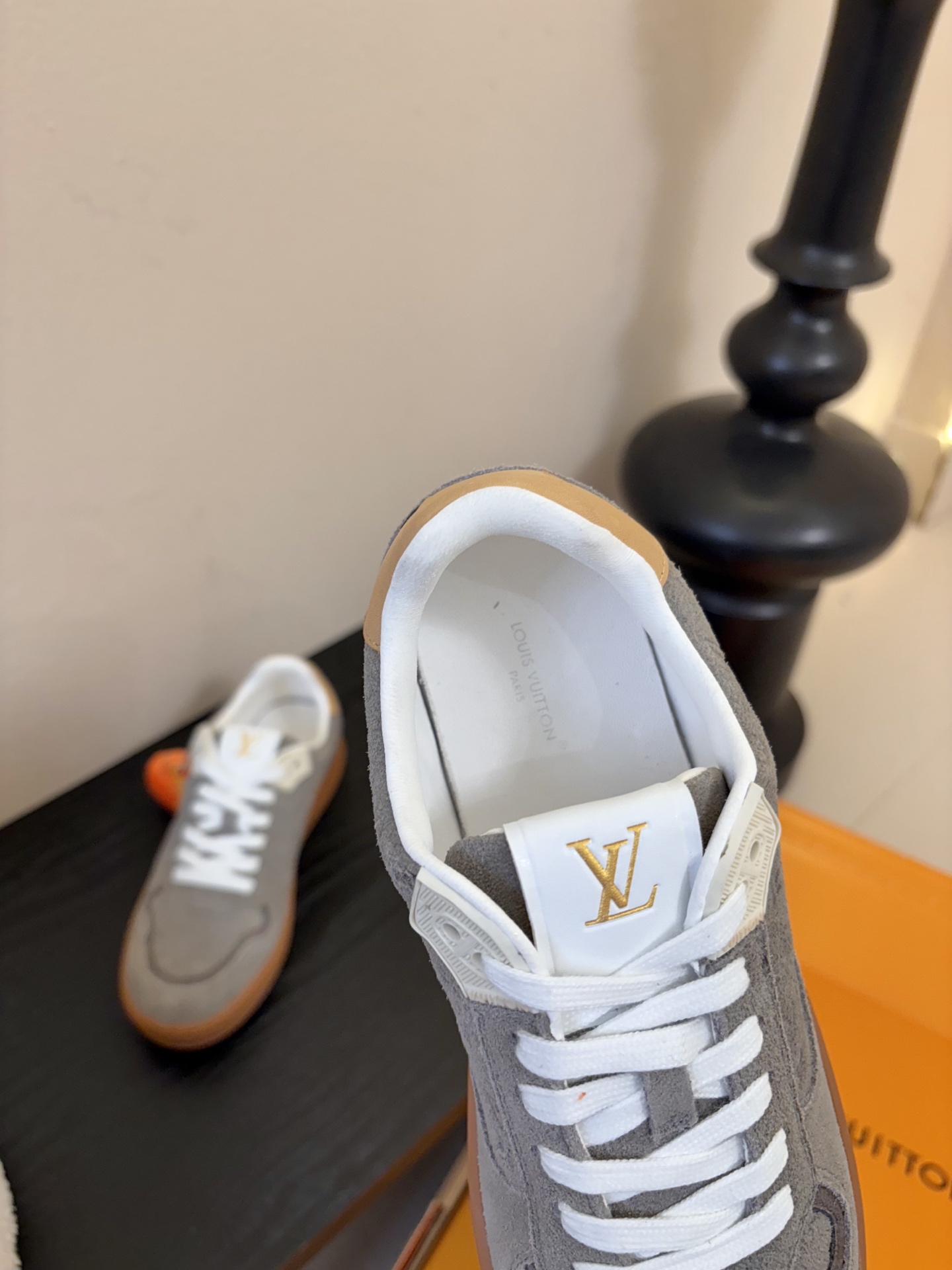 lv 26c new arrival～一上市就熱銷爆賣新鞋款 Lagoon Sneaker採用Monog