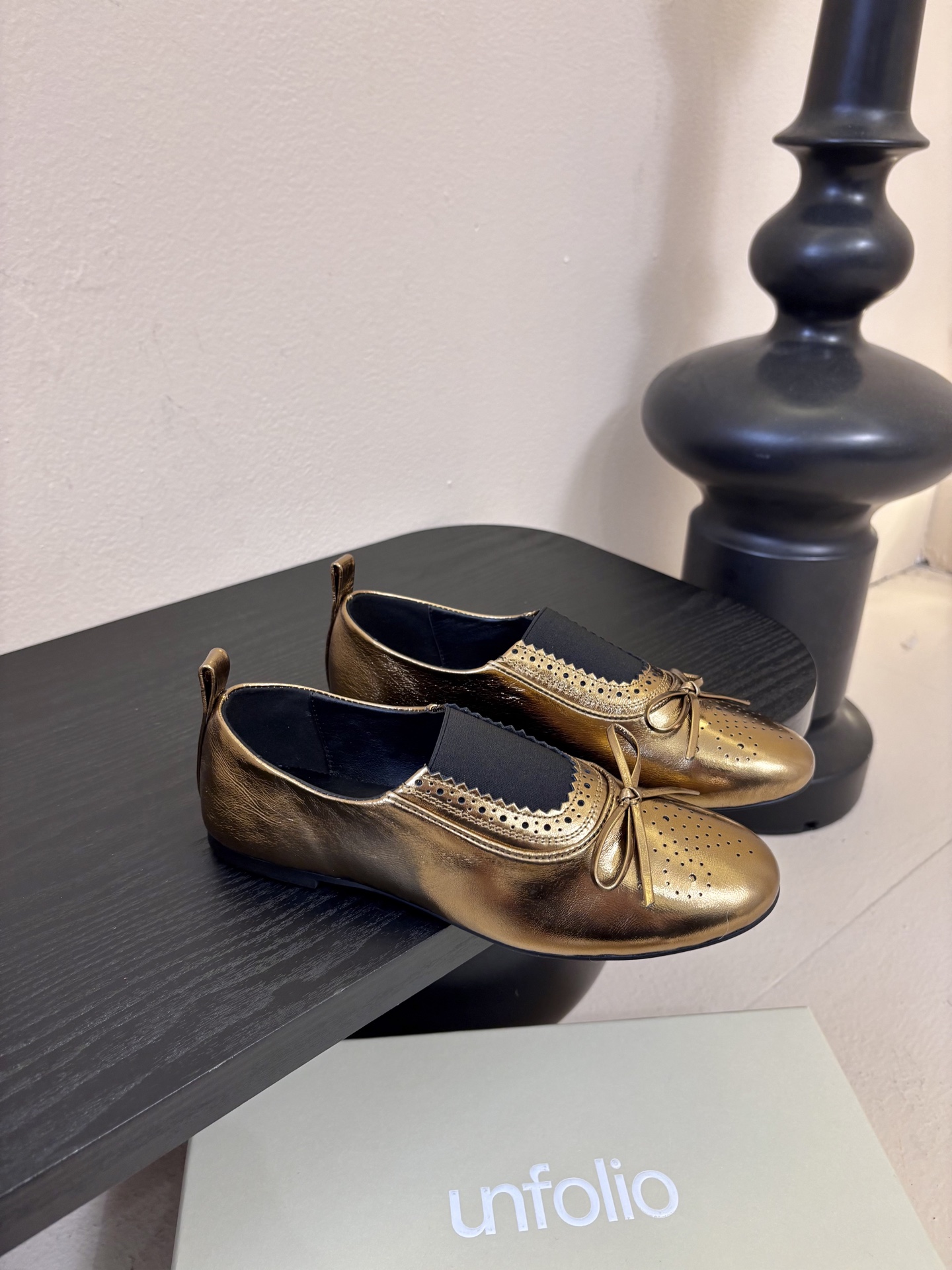 UNFOLIO26春夏超柔软芭蕾鞋鞋身采用进口柔软牛油皮&超软金属皮内里垫脚：水染羊皮尺码35-39 4