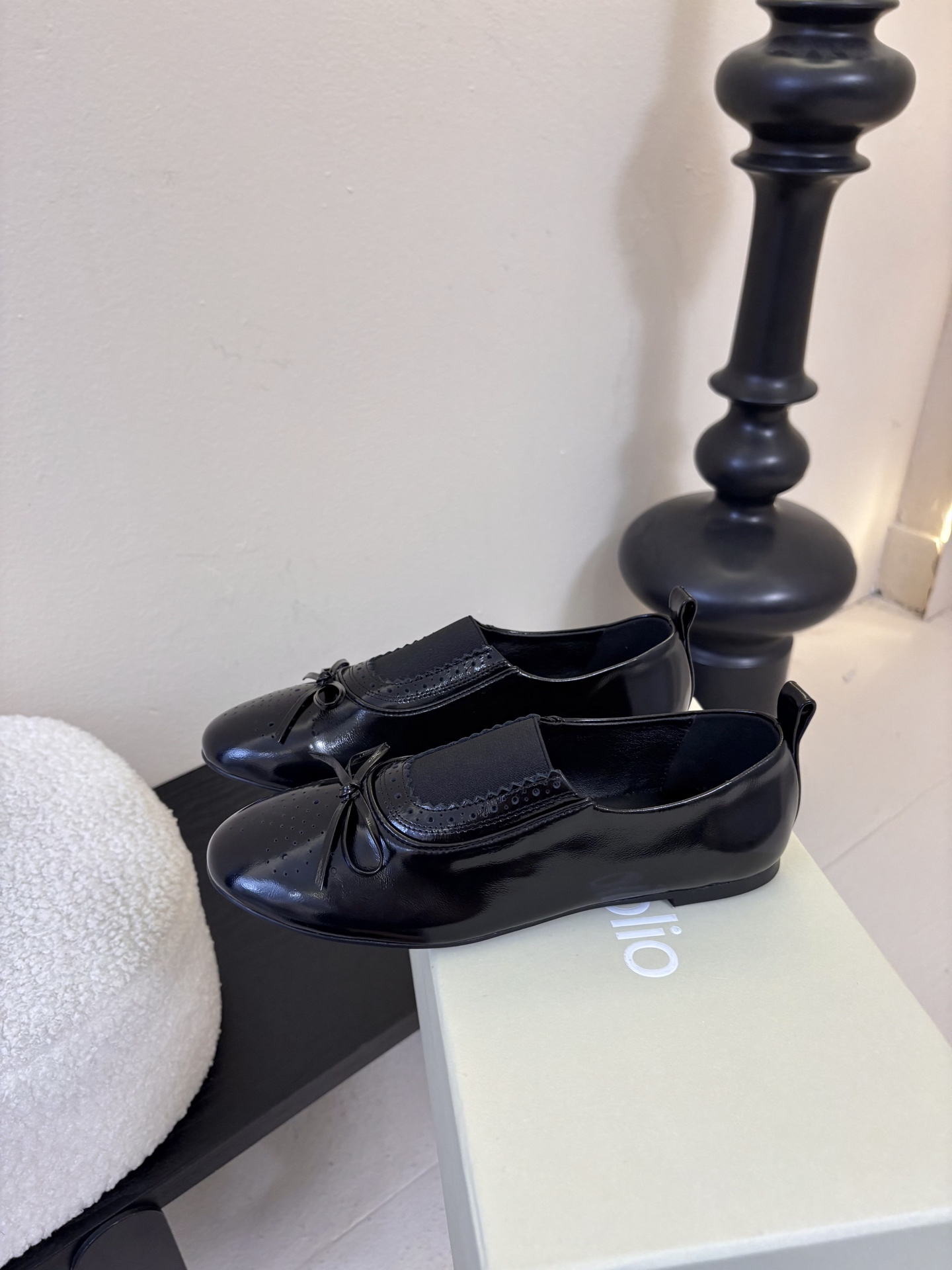 UNFOLIO26春夏超柔软芭蕾鞋鞋身采用进口柔软牛油皮&超软金属皮内里垫脚：水染羊皮尺码35-39 4