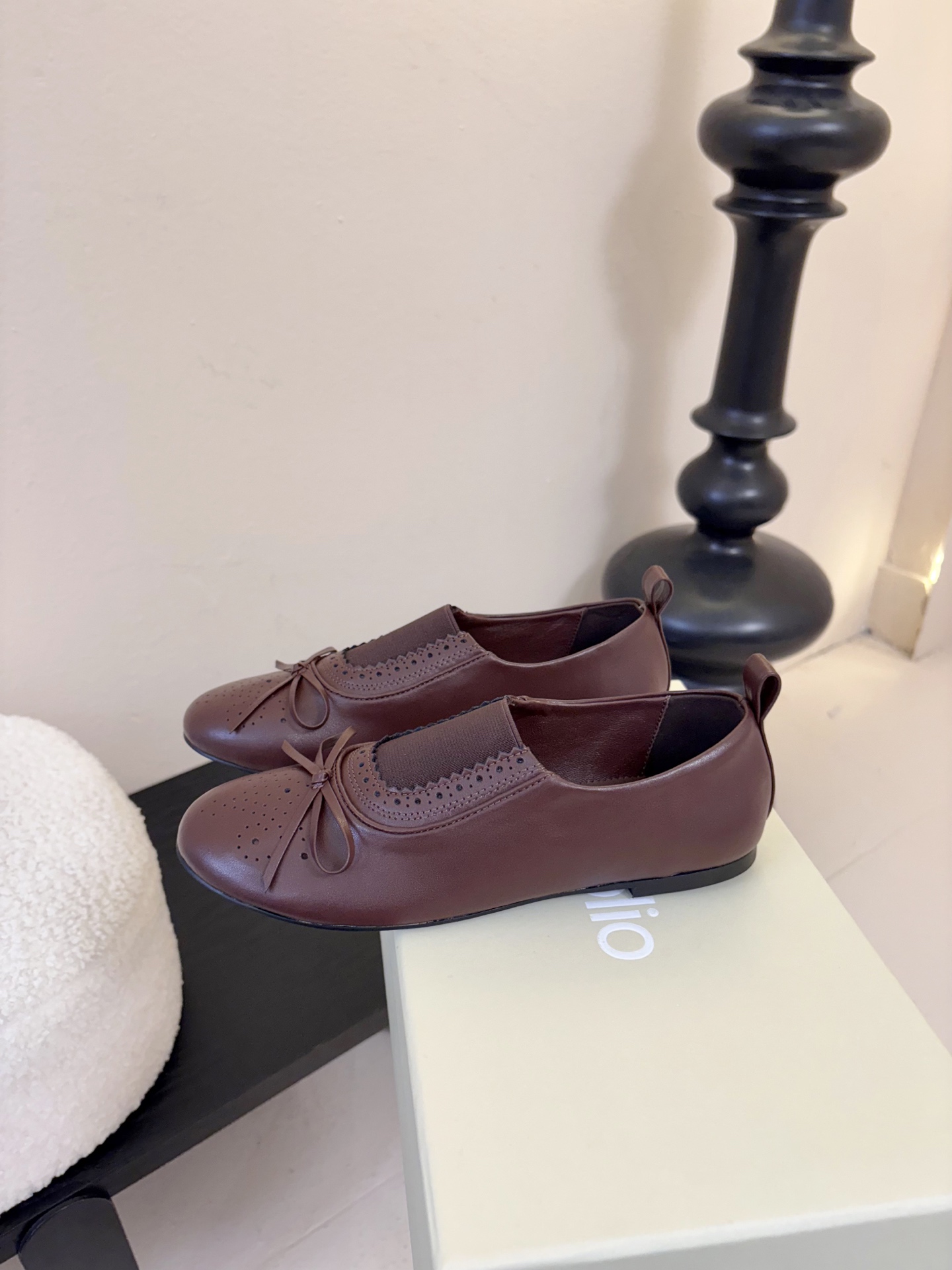 UNFOLIO26春夏超柔软芭蕾鞋鞋身采用进口柔软牛油皮&超软金属皮内里垫脚：水染羊皮尺码35-39 4