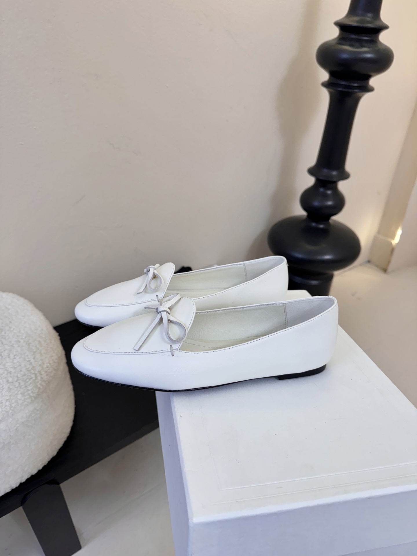 CELINE塞琳2026春夏最新款乐福鞋超多明星网红种草 今年超火的乐福鞋 简简单单的老钱风穿搭 妥妥大