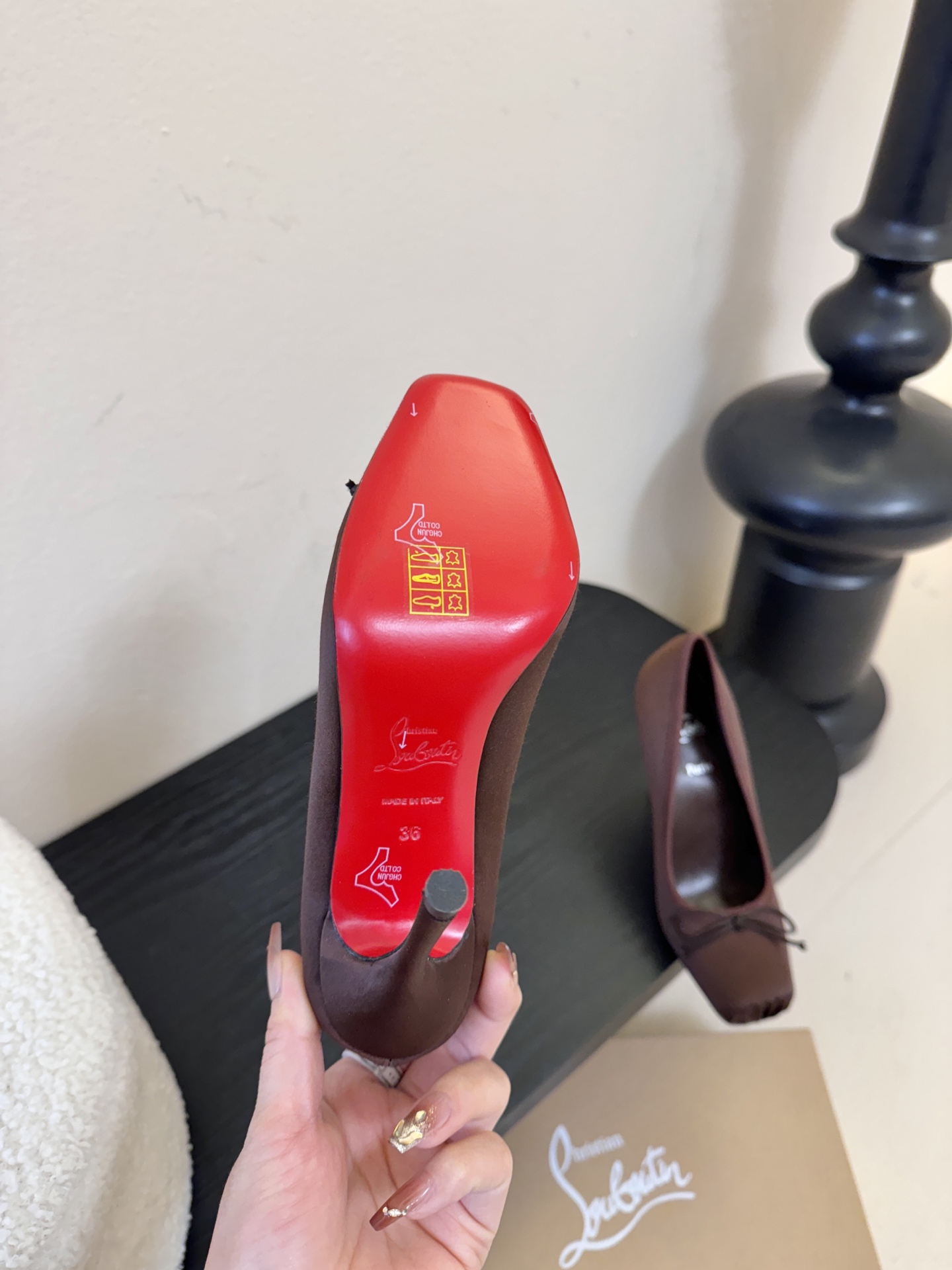 ChristinLouboutin/CL25WF新品猪鼻子蝴蝶结高跟鞋单鞋在时尚的舞台上CL始终是璀璨的