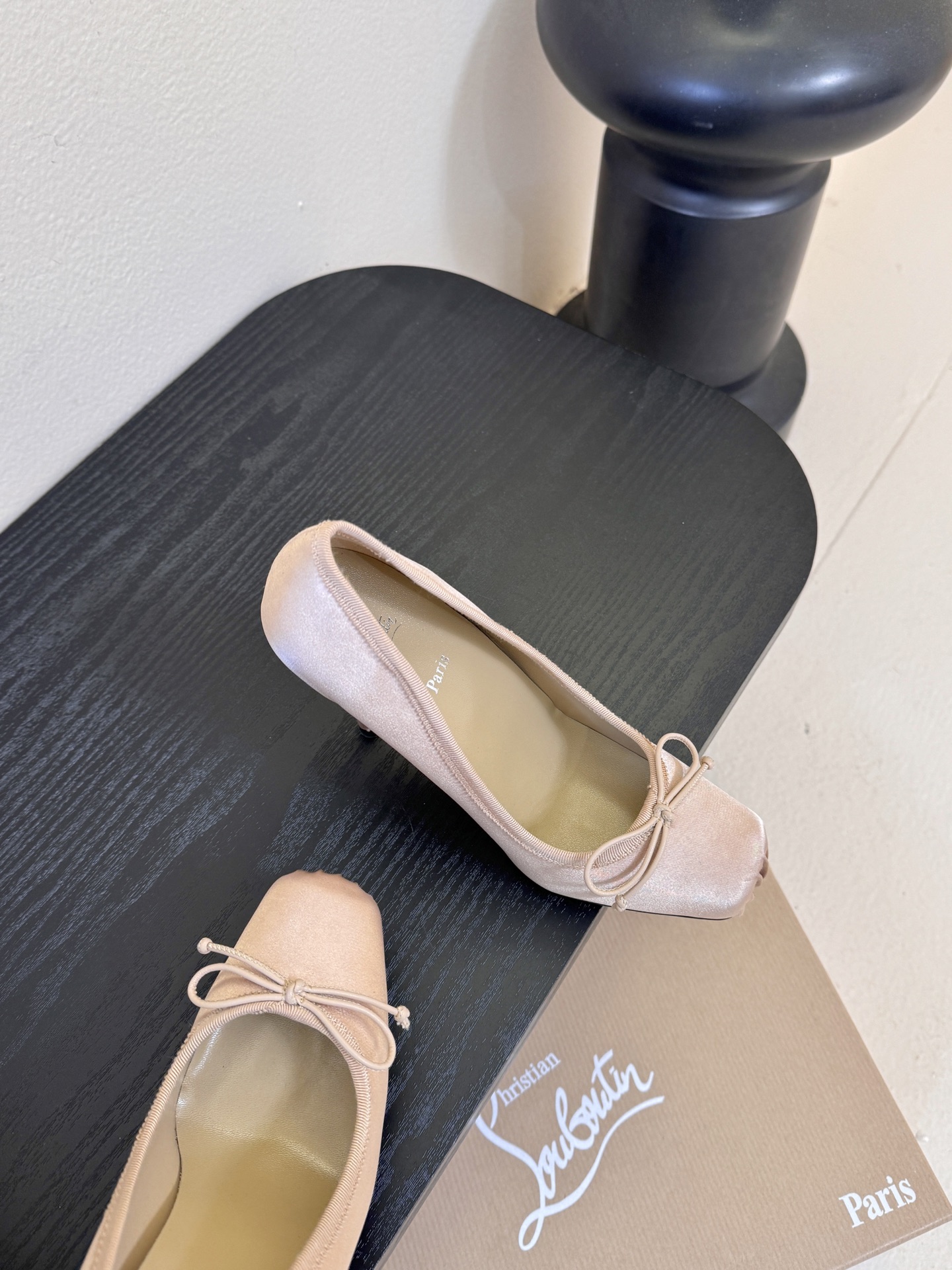 ChristinLouboutin/CL25WF新品猪鼻子蝴蝶结高跟鞋单鞋在时尚的舞台上CL始终是璀璨的