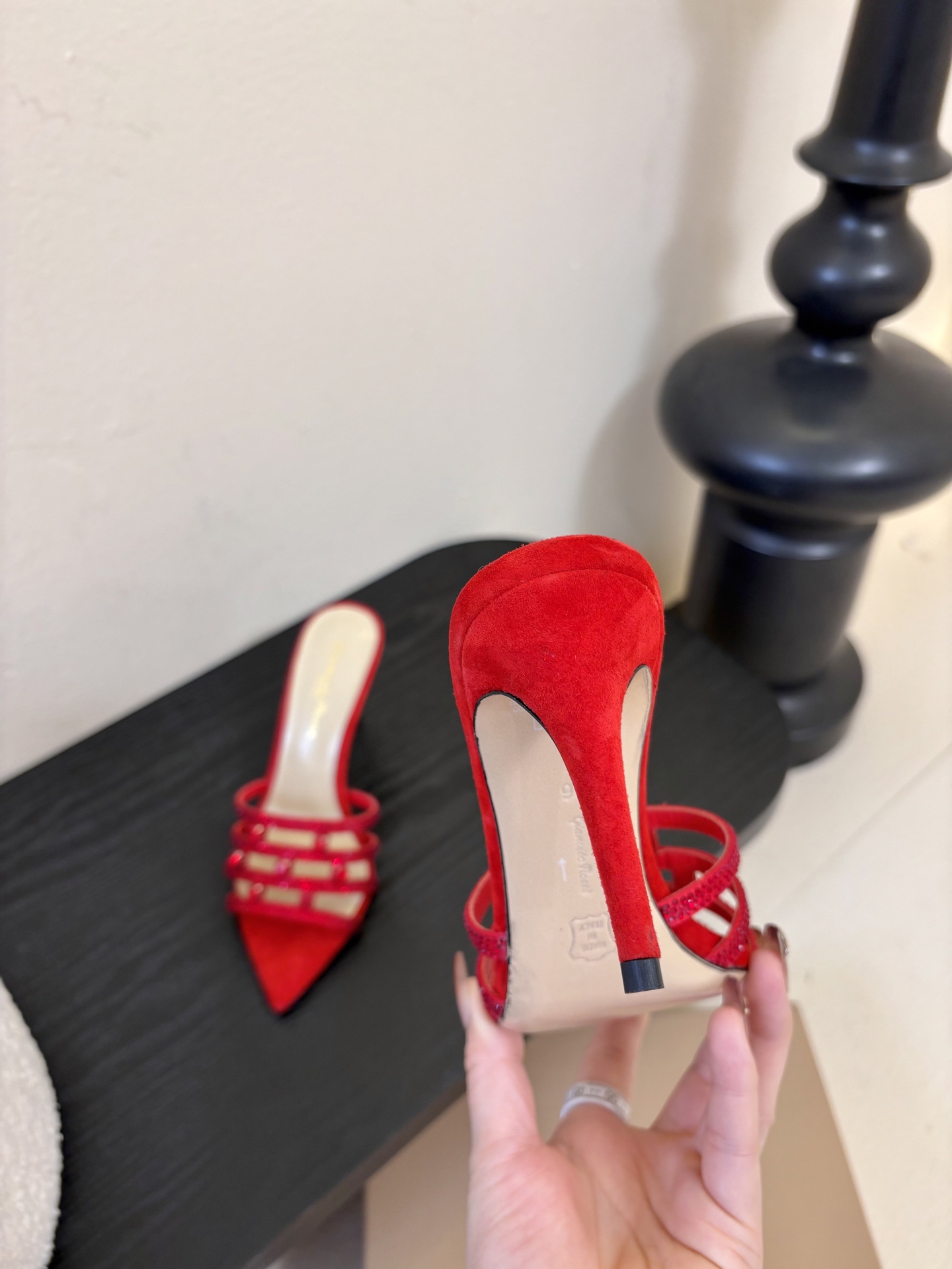 吉安维托·罗西 (Gianvito Rossi) 2023官网最新发尖头凉拖原版拆解1:1完美复刻鞋面进