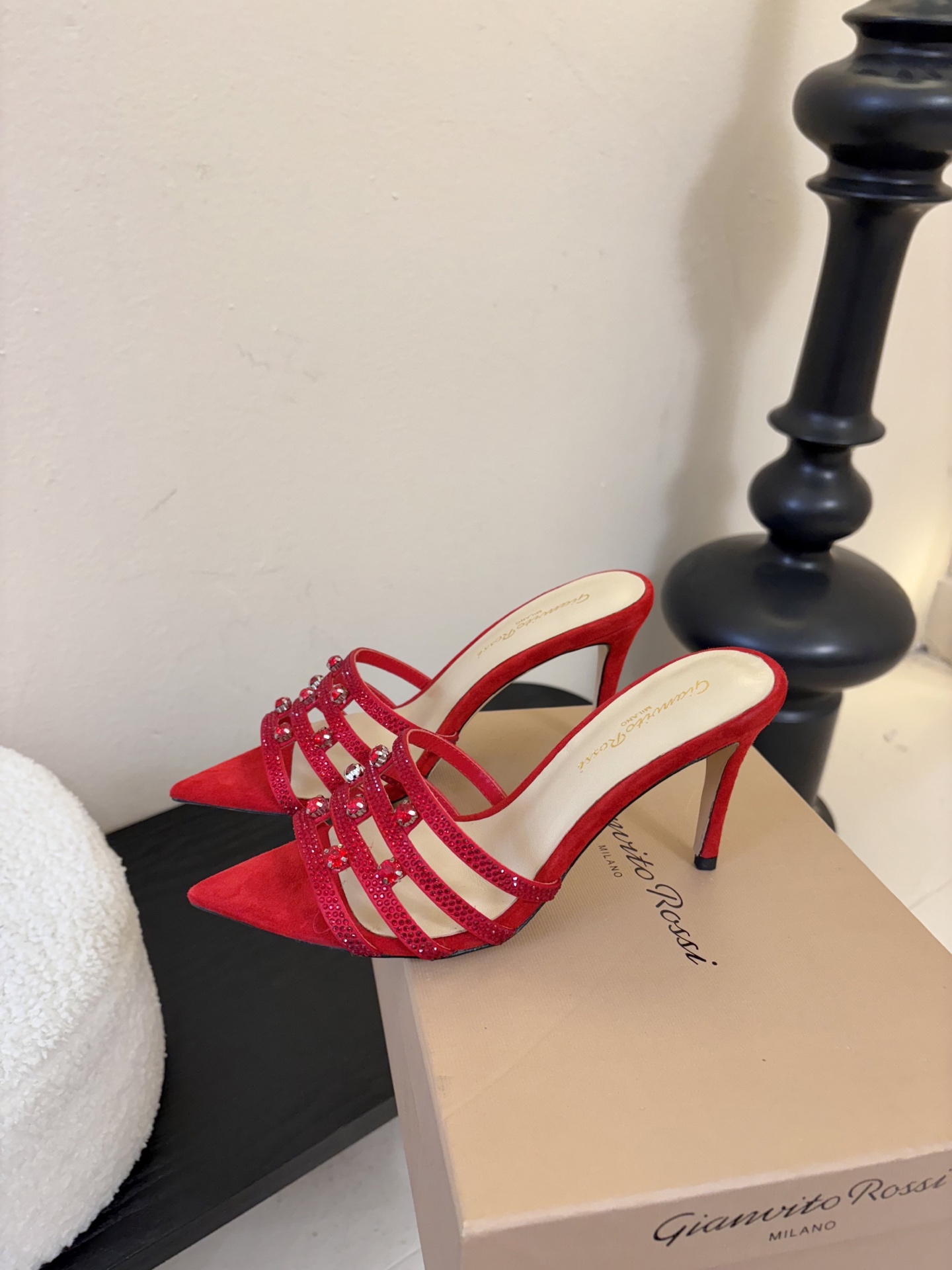 吉安维托·罗西 (Gianvito Rossi) 2023官网最新发尖头凉拖原版拆解1:1完美复刻鞋面进