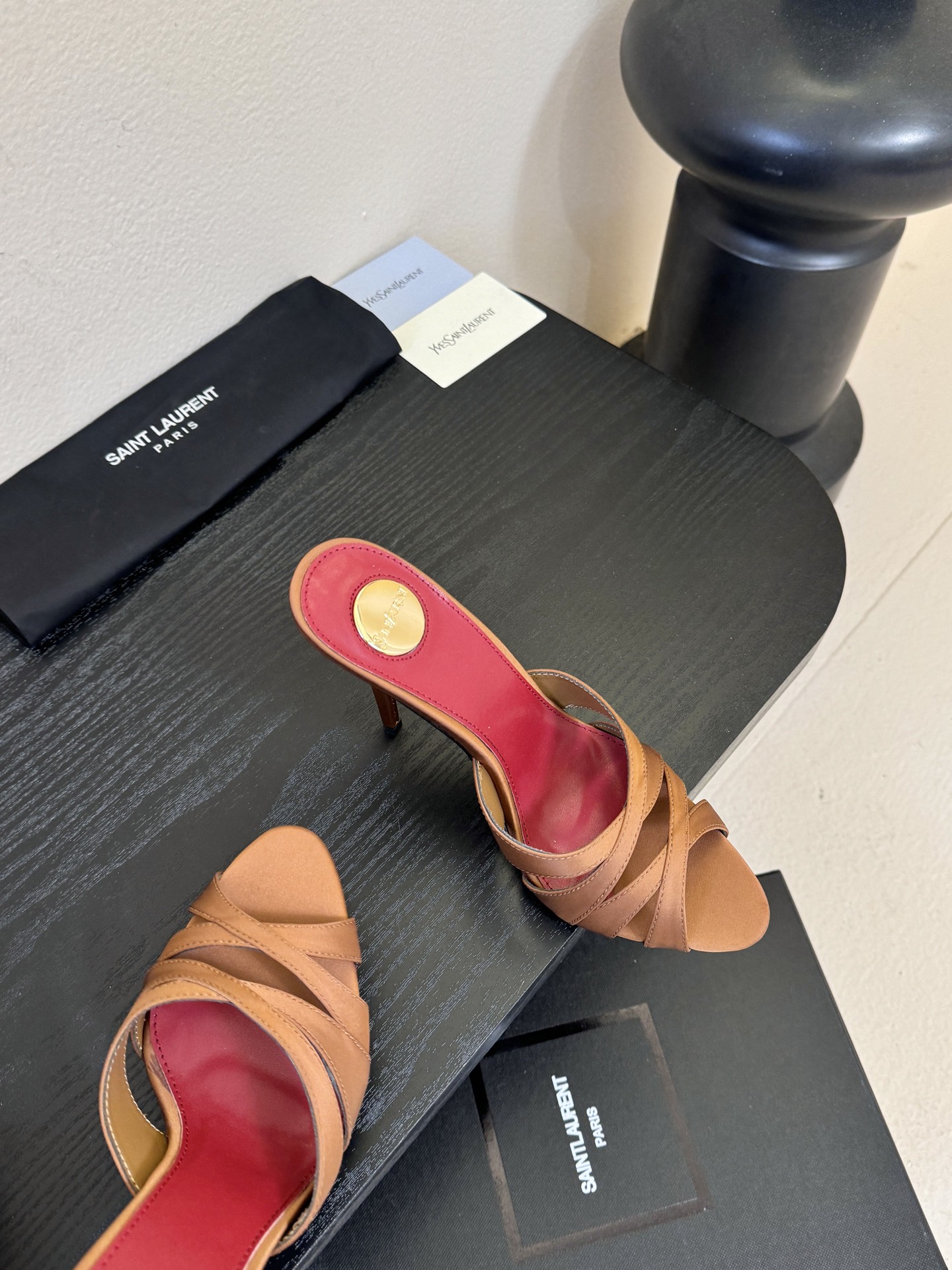 圣罗兰Saint Lauren* ss新YSL Logo高跟鞋拖Ysl走秀款高跟鞋 各种小裙子搭配起来 
