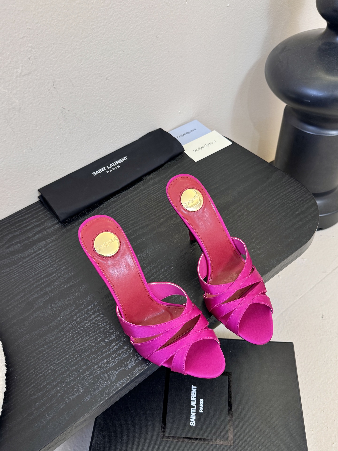 圣罗兰Saint Lauren* ss新YSL Logo高跟鞋拖Ysl走秀款高跟鞋 各种小裙子搭配起来 