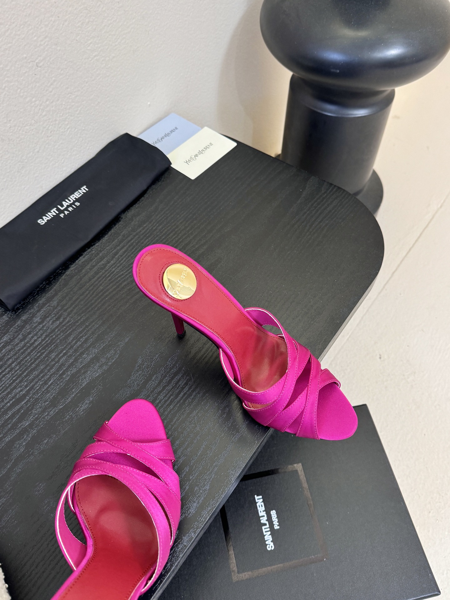 圣罗兰Saint Lauren* ss新YSL Logo高跟鞋拖Ysl走秀款高跟鞋 各种小裙子搭配起来 