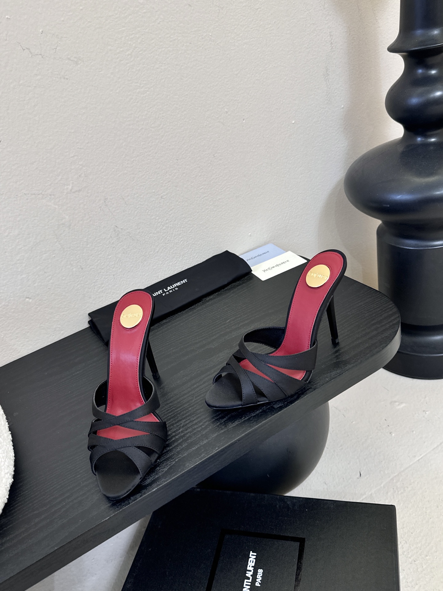 圣罗兰Saint Lauren* ss新YSL Logo高跟鞋拖Ysl走秀款高跟鞋 各种小裙子搭配起来 