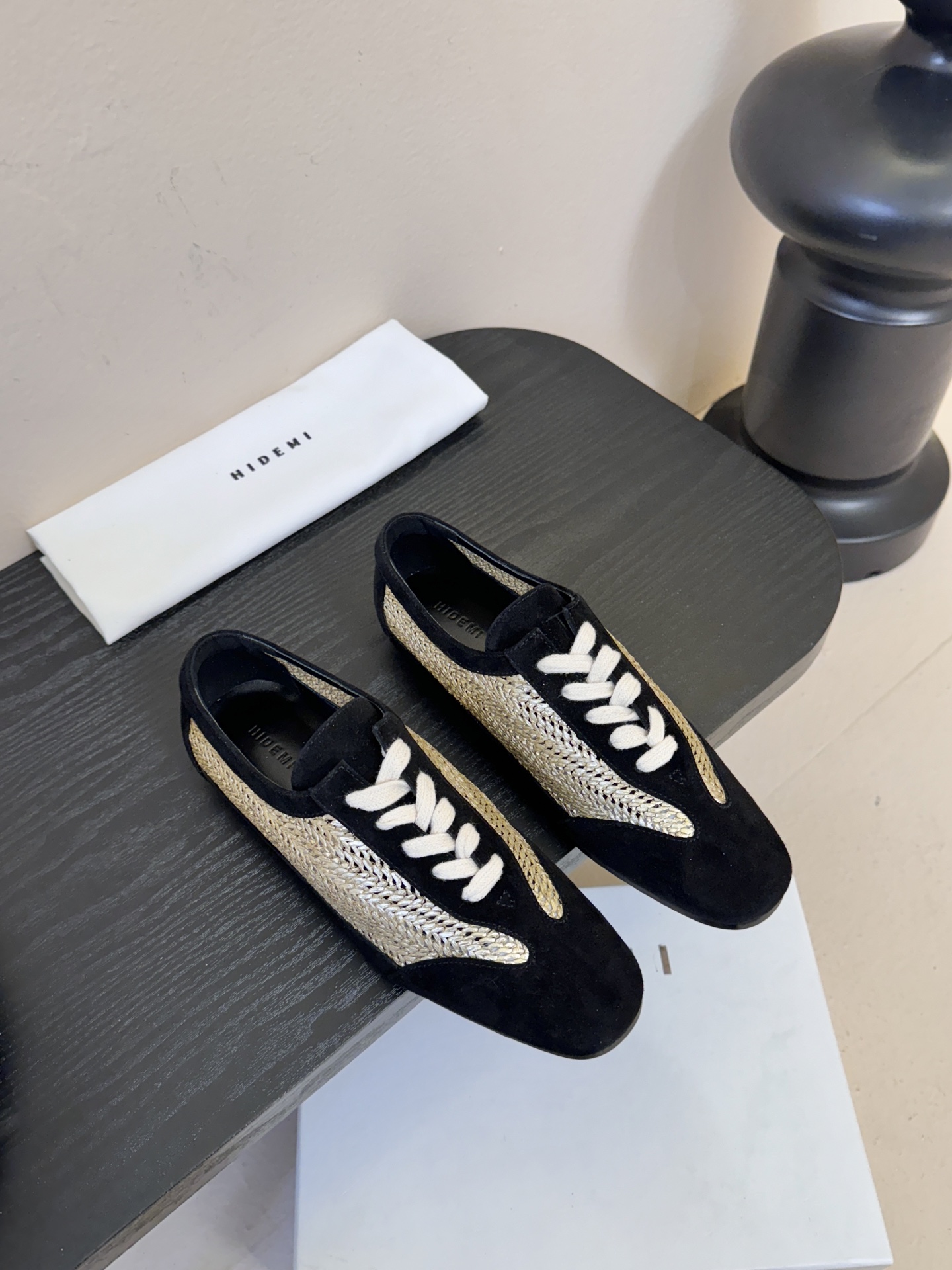 NO:692759,HIDEMI 2026 early spring new style retro neutral hollow woven flat single shoes loafers, fashionable colors, good-looking and wearable, fashionable people get five-star recommendation. Original 1:1 hand-woven splicing sheep suede, lining sheepskin, original open-mold rubber outsole, code number: 35-41 (40 41 custom-made, non-returnable), casual shoes/sports shoes, loafers, sneakers, sheepskin19860909HIDEMI 2026早春新款复古中性镂空编织平底单鞋乐福鞋时髦配色好看好穿时髦精纷纷get五星推荐 原版1:1手工编织拼接羊反绒 内里垫脚羊皮 原版开模橡胶大底 码数:35-41（40 41订做不退换）,休闲鞋/运动鞋,loafers,sneakers,sheepskin,Women's Shoes