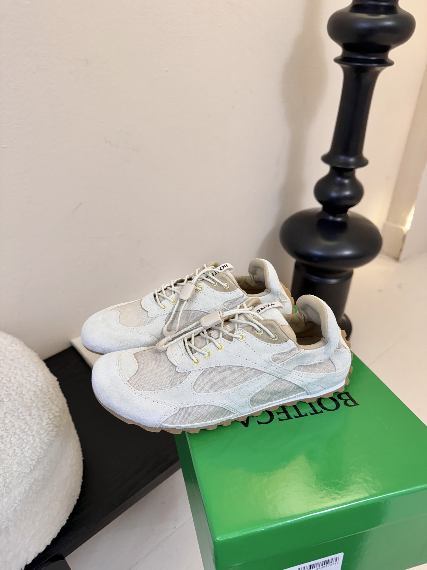 Bottega Veneta 葆蝶家BV最新款Orbit Flash系列 情侣款 复古 网面 休闲 运动