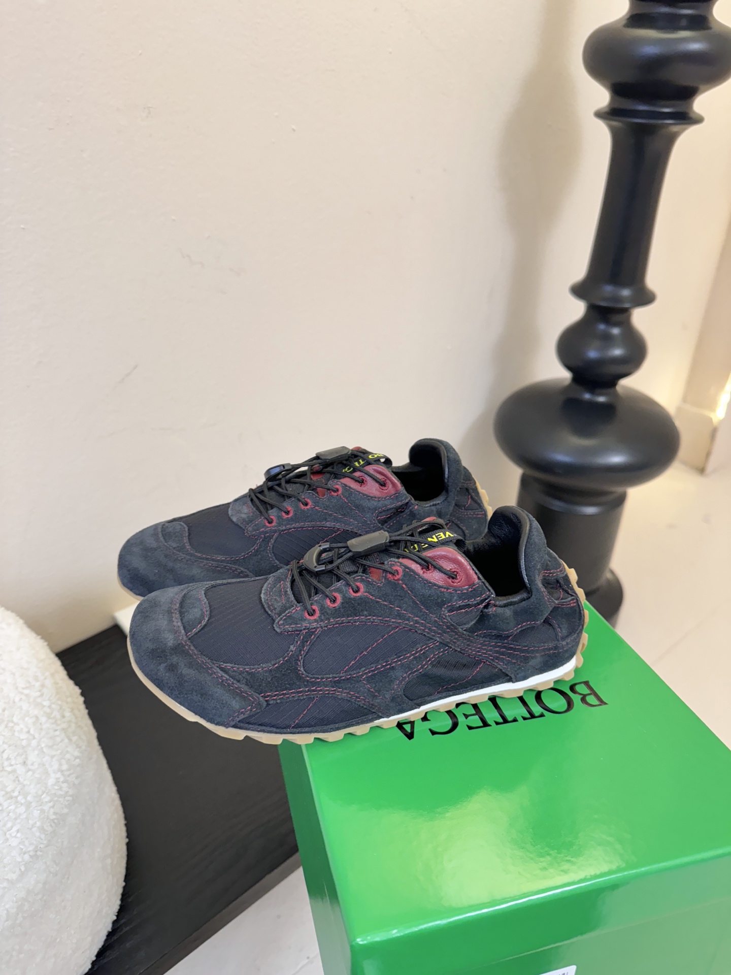 Bottega Veneta 葆蝶家BV最新款Orbit Flash系列 情侣款 复古 网面 休闲 运动