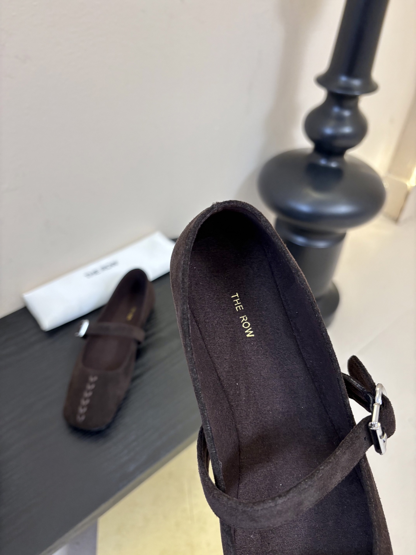 The ro*26早春新款玛丽珍平底单鞋跳舞鞋奶奶鞋！很少会看到一款跳舞鞋会做到这么精细、而且对脚的包容