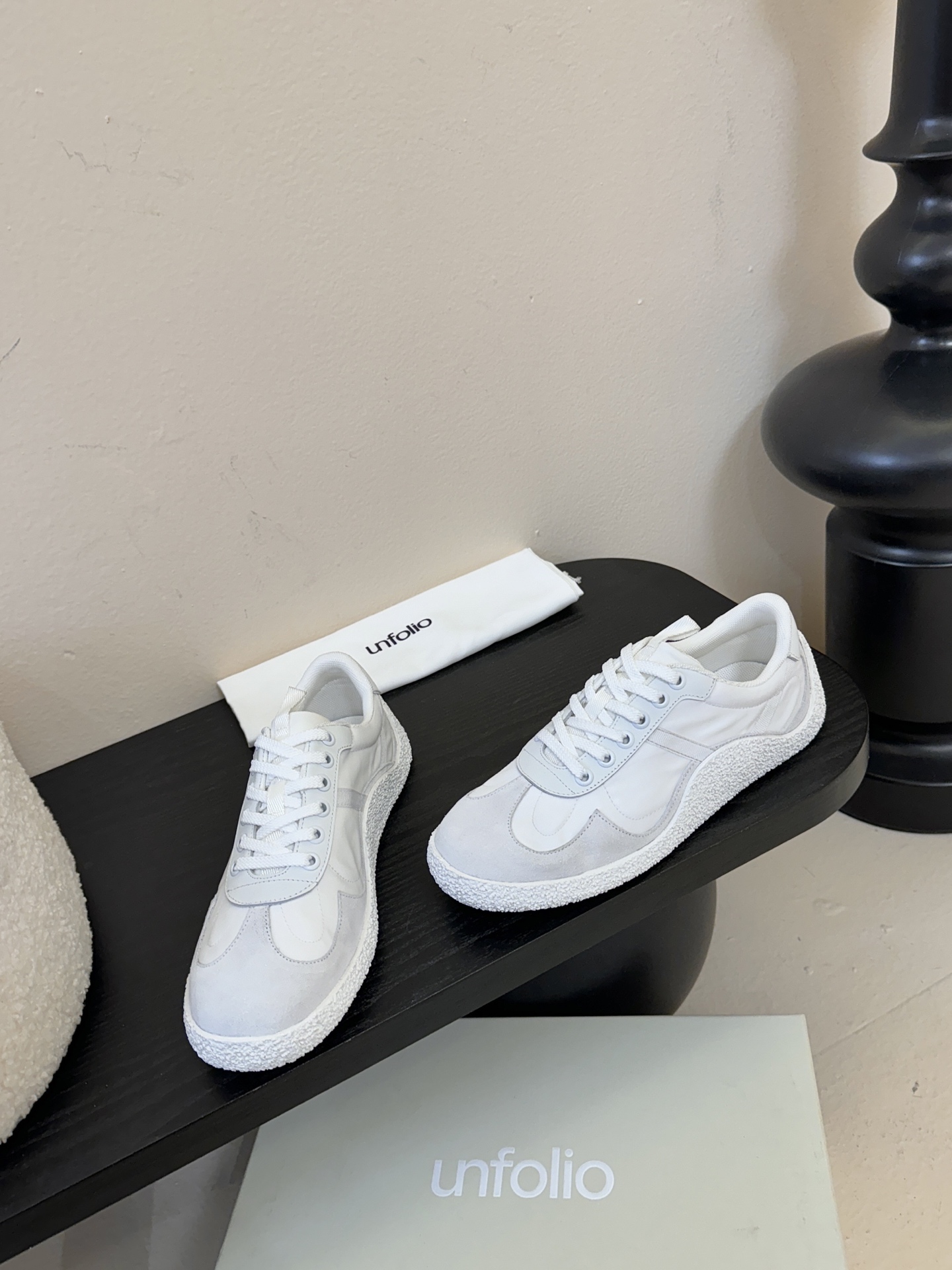 unfolio 新款德训鞋，文艺复古女孩的本命鞋，复古纷呈，慵懒时髦，一起穿漂亮的鞋子吧，弄潮儿就是你自