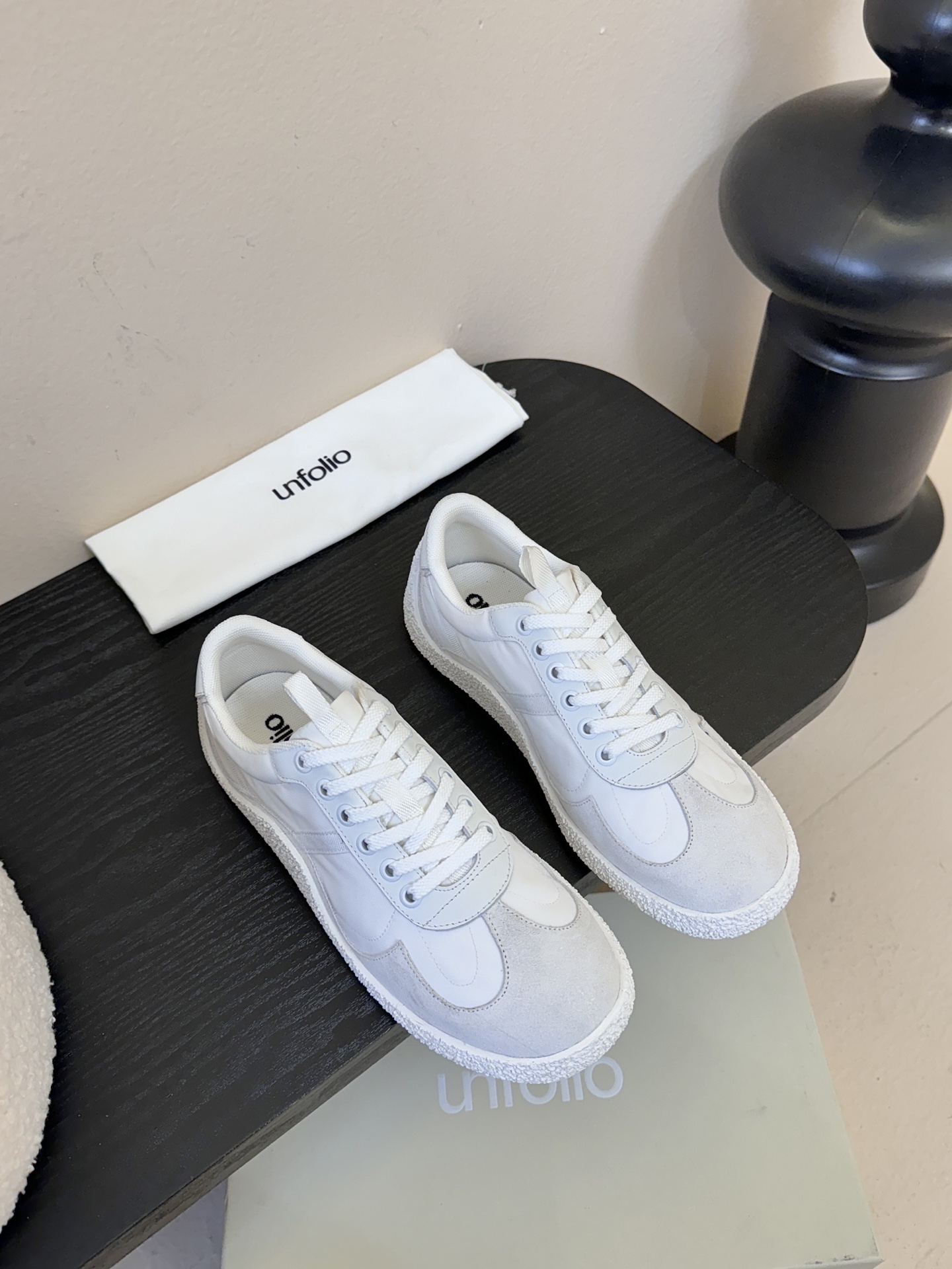 unfolio 新款德训鞋，文艺复古女孩的本命鞋，复古纷呈，慵懒时髦，一起穿漂亮的鞋子吧，弄潮儿就是你自