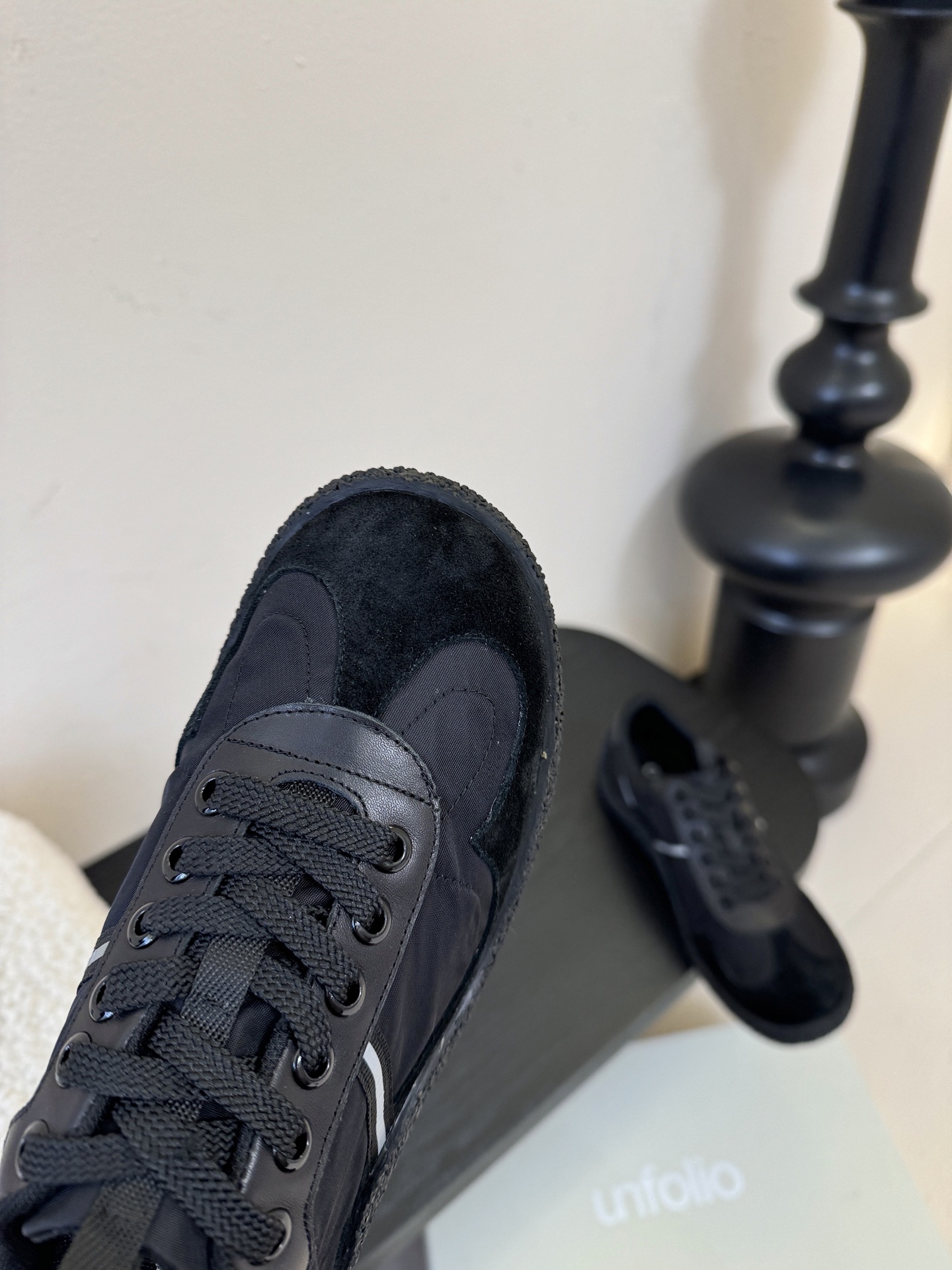 unfolio 新款德训鞋，文艺复古女孩的本命鞋，复古纷呈，慵懒时髦，一起穿漂亮的鞋子吧，弄潮儿就是你自