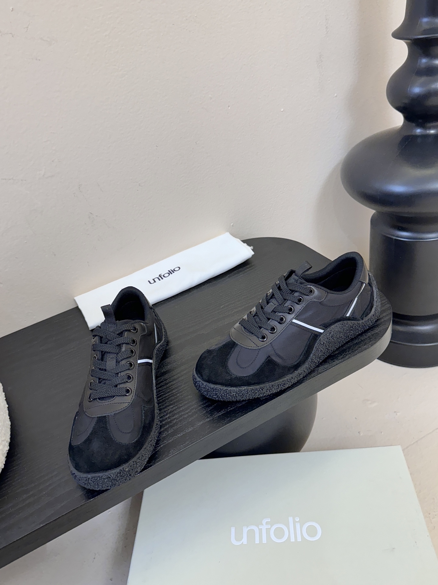 unfolio 新款德训鞋，文艺复古女孩的本命鞋，复古纷呈，慵懒时髦，一起穿漂亮的鞋子吧，弄潮儿就是你自