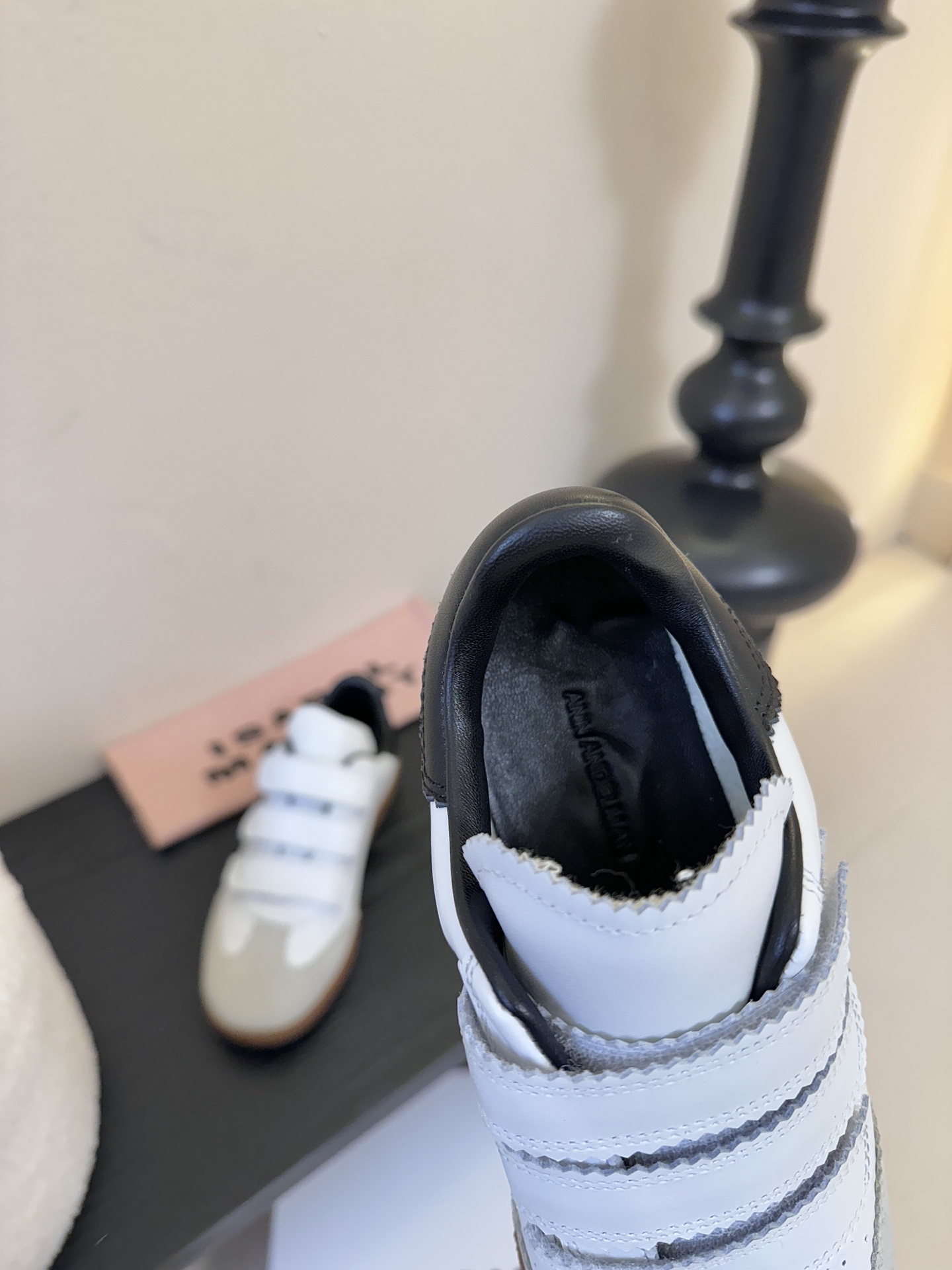 ISABEL MARANT 新款——————————————INS网红博主热推！一双简单又不失高级的小白