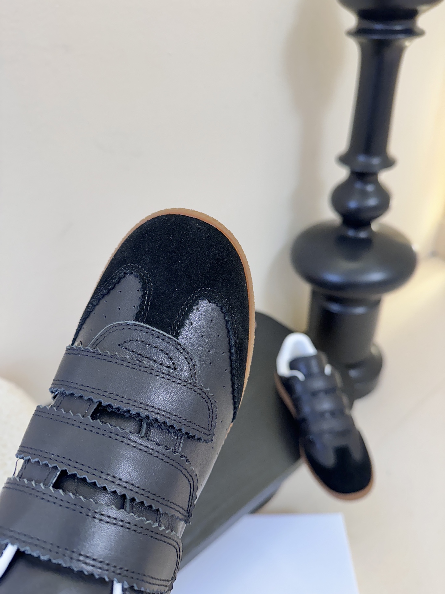 ISABEL MARANT 新款——————————————INS网红博主热推！一双简单又不失高级的小白