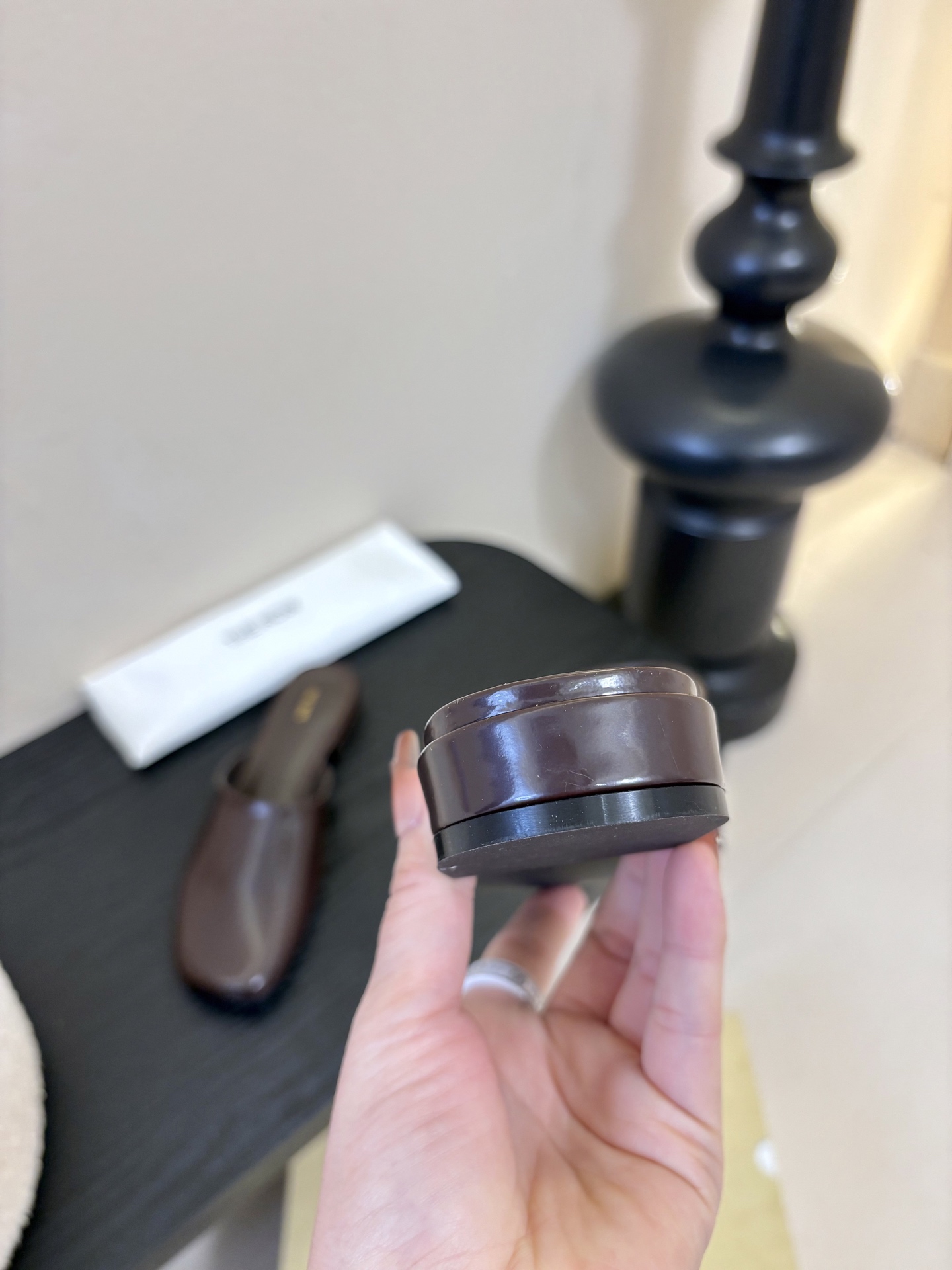 The Row 26春夏新款玛丽珍包头圆头半拖凉鞋单鞋！据说这是本年度最美丽的玛丽珍奶，法式优雅气质在线