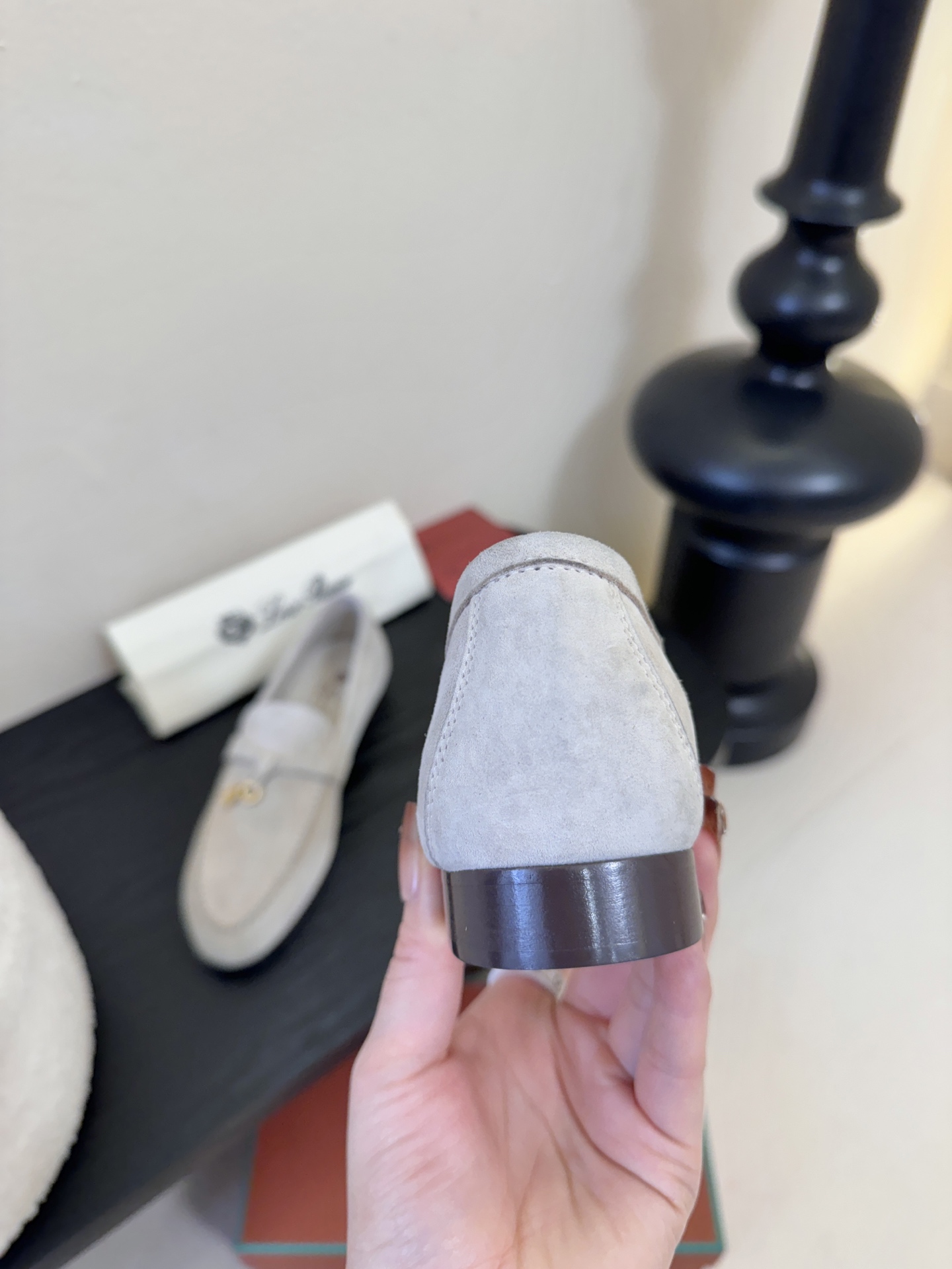 Loropiana经典情侣款高丝光牛皮乐福皮鞋🔥🔥🔥🔥🔥LP一直是以好穿舒适为主的设计风格 这几年老钱风