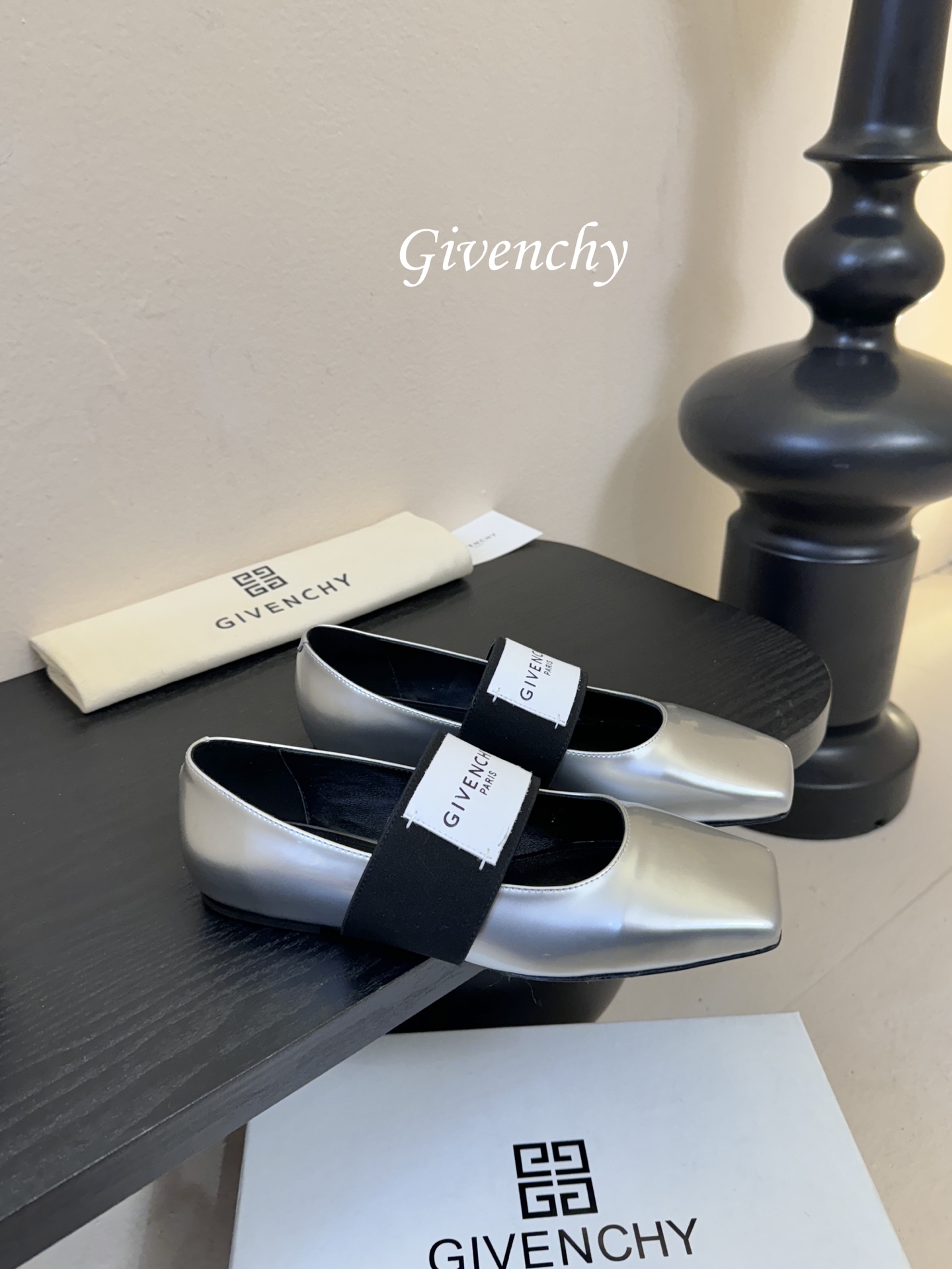 Givenchy纪梵希章若楠同款Sliced Square方头芭蕾舞平底鞋超多明星时尚博主种草 裁切方头