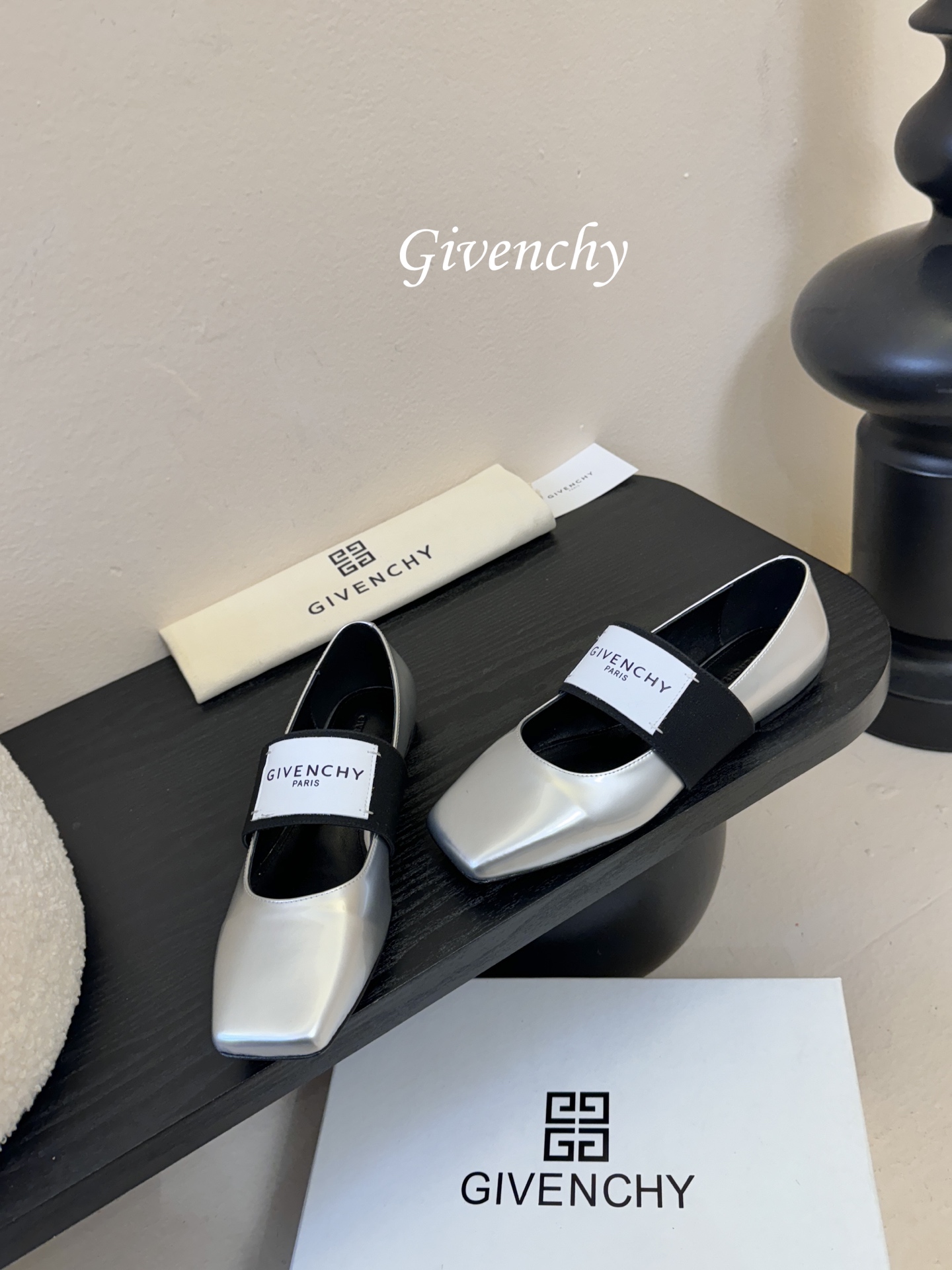 Givenchy纪梵希章若楠同款Sliced Square方头芭蕾舞平底鞋超多明星时尚博主种草 裁切方头