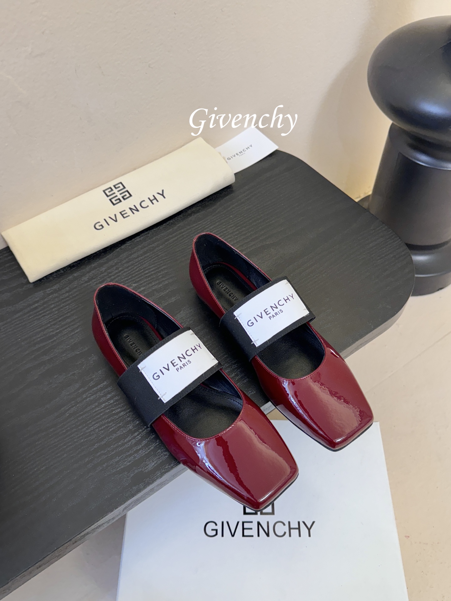 Givenchy纪梵希章若楠同款Sliced Square方头芭蕾舞平底鞋超多明星时尚博主种草 裁切方头