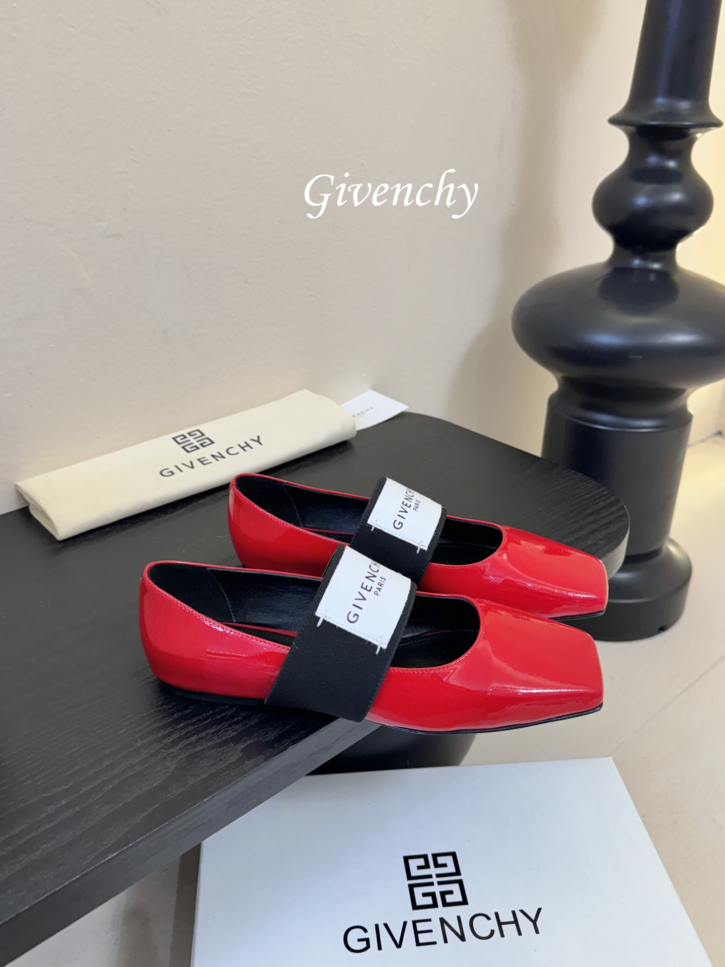 Givenchy纪梵希章若楠同款Sliced Square方头芭蕾舞平底鞋超多明星时尚博主种草 裁切方头