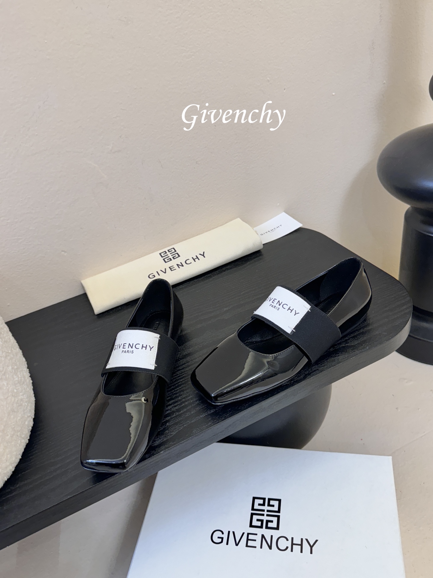 Givenchy纪梵希章若楠同款Sliced Square方头芭蕾舞平底鞋超多明星时尚博主种草 裁切方头