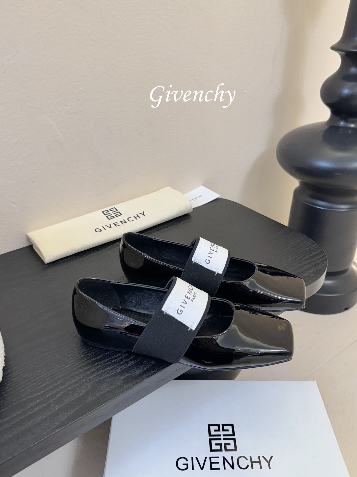 Givenchy纪梵希章若楠同款Sliced Square方头芭蕾舞平底鞋超多明星时尚博主种草 裁切方头