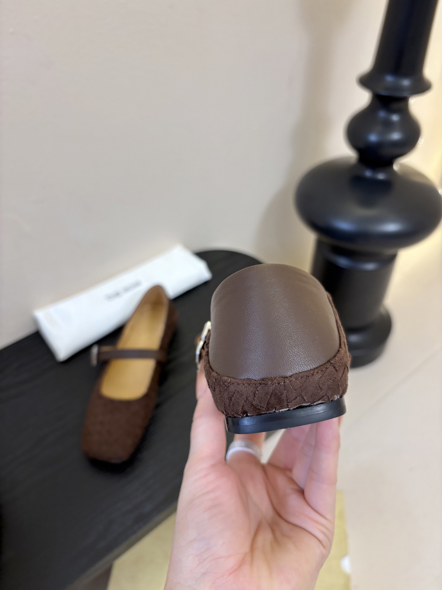 The ro*26早春新款玛丽珍平底单鞋跳舞鞋奶奶鞋！很少会看到一款跳舞鞋会做到这么精细、而且对脚的包容