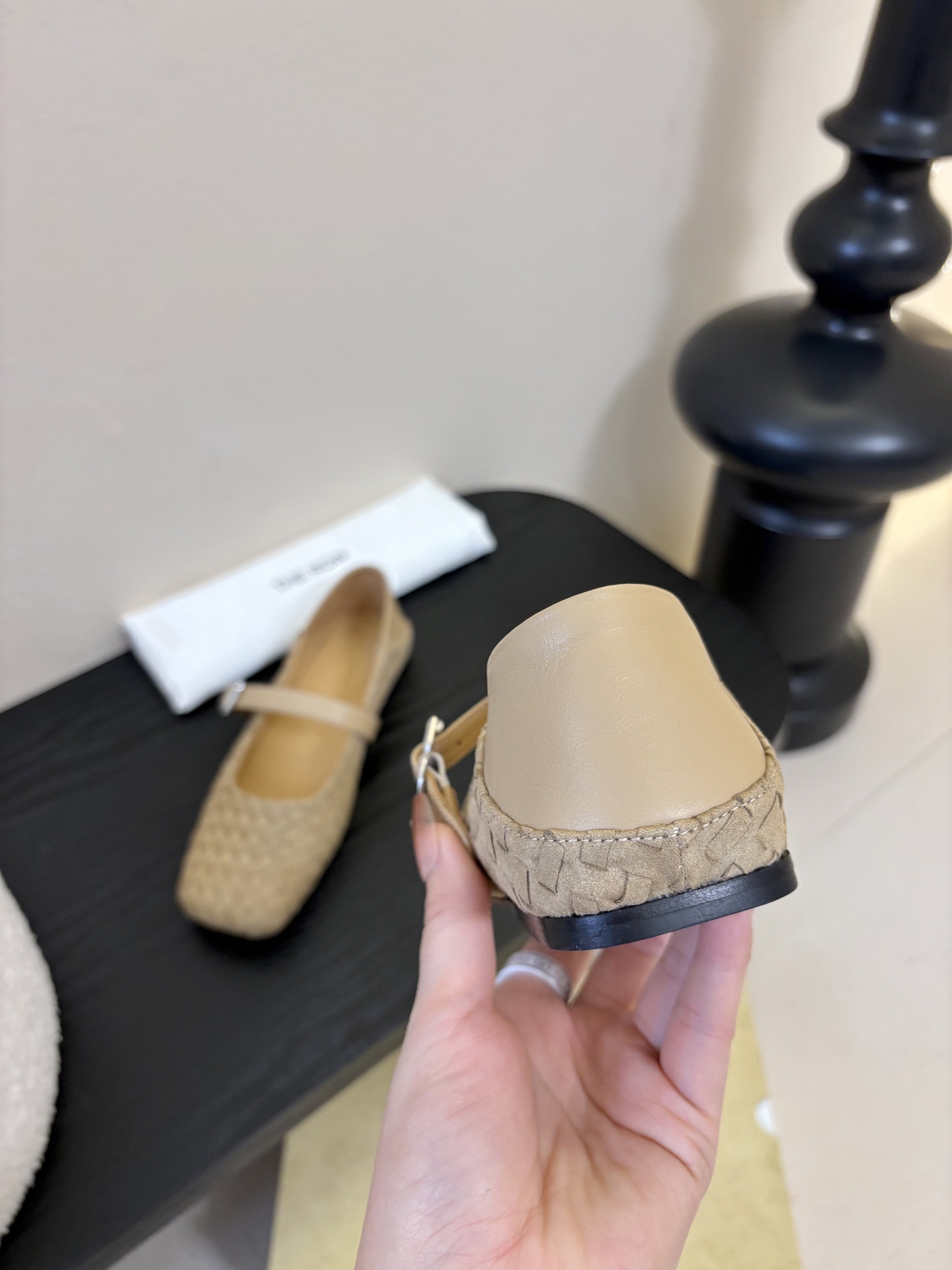 The ro*26早春新款玛丽珍平底单鞋跳舞鞋奶奶鞋！很少会看到一款跳舞鞋会做到这么精细、而且对脚的包容