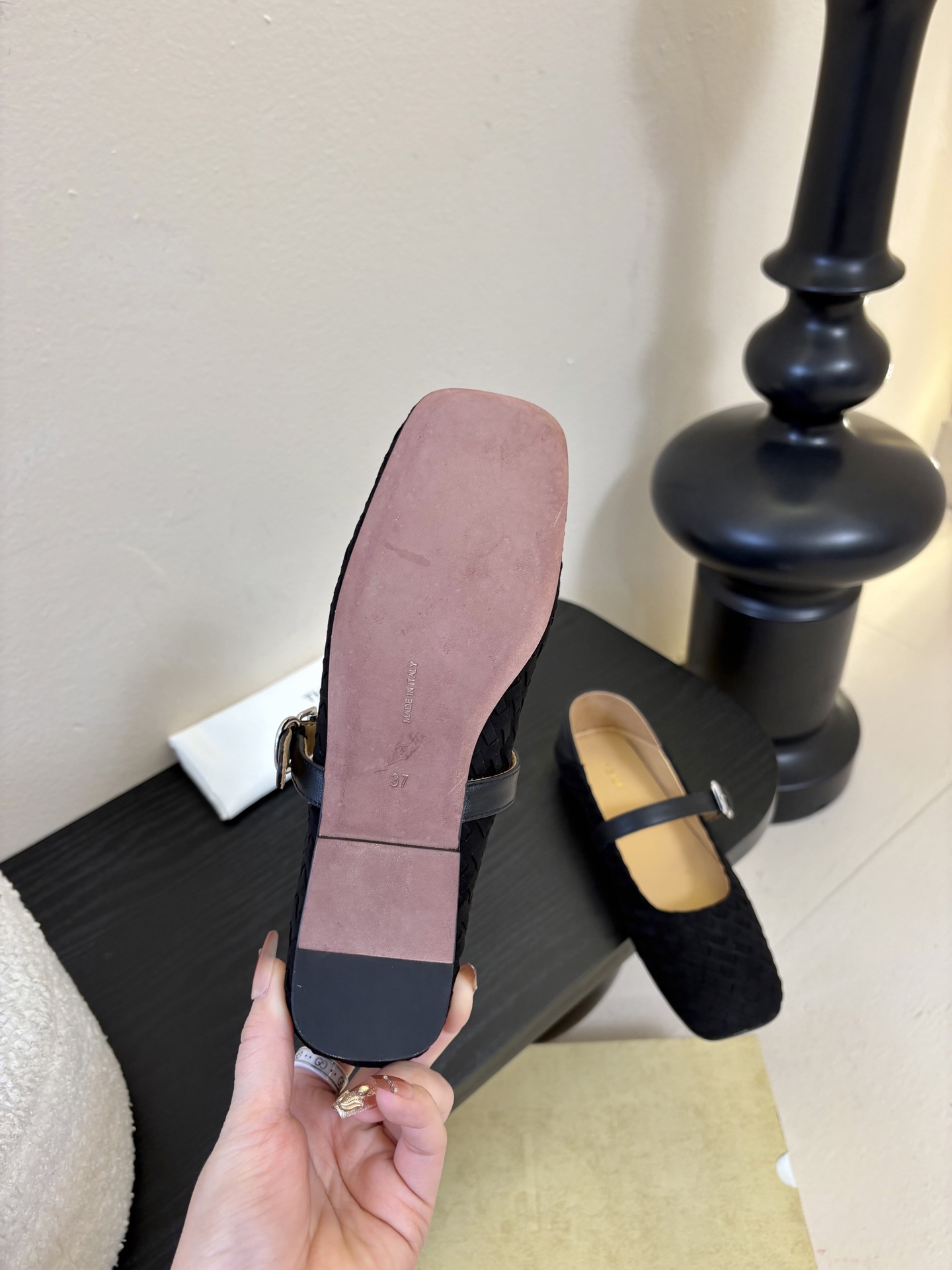 The ro*26早春新款玛丽珍平底单鞋跳舞鞋奶奶鞋！很少会看到一款跳舞鞋会做到这么精细、而且对脚的包容