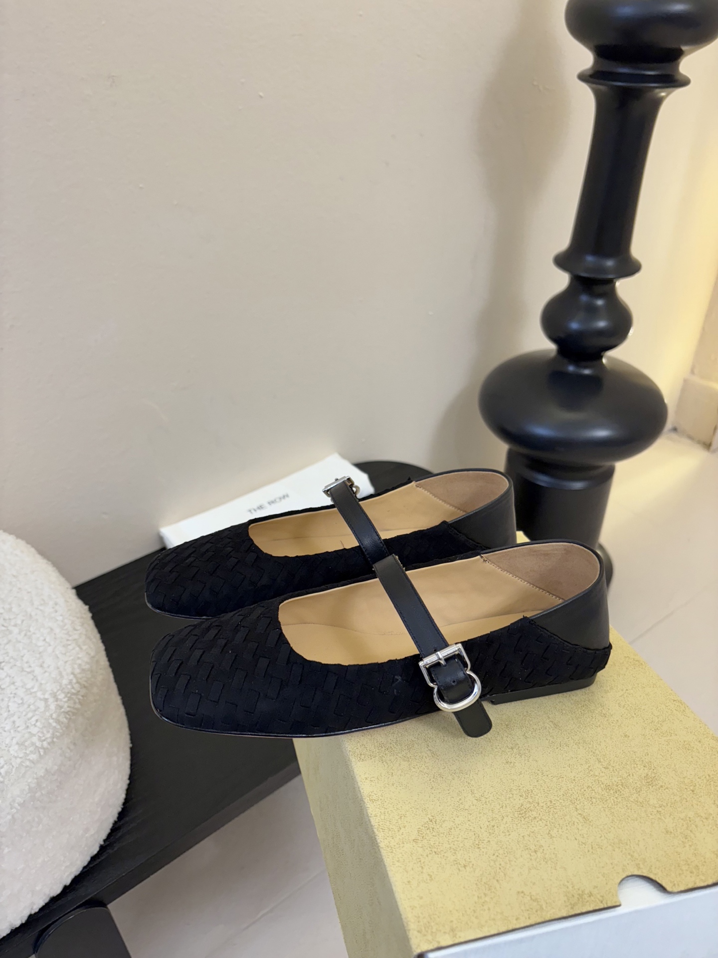 The ro*26早春新款玛丽珍平底单鞋跳舞鞋奶奶鞋！很少会看到一款跳舞鞋会做到这么精细、而且对脚的包容